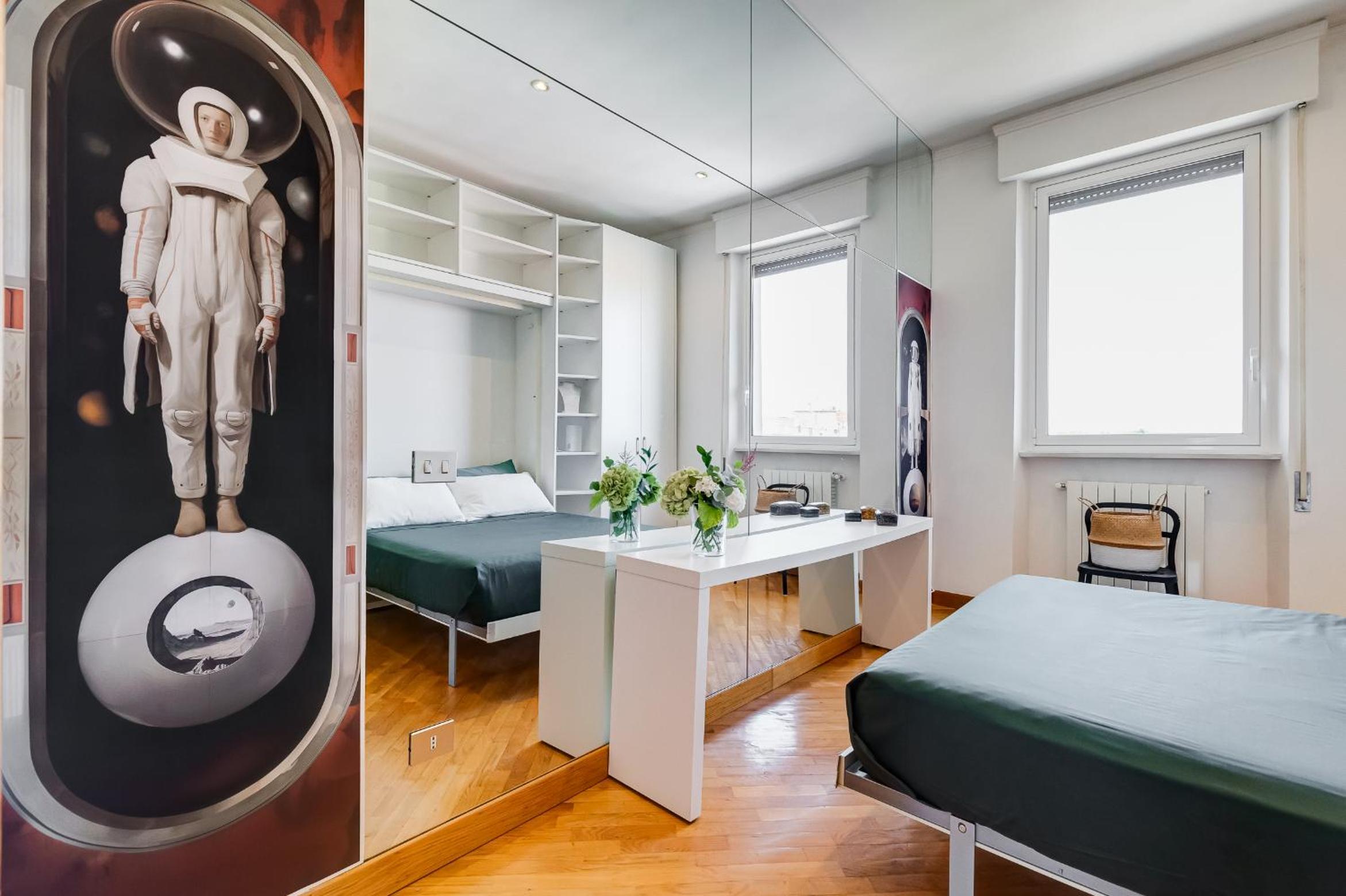 Romaviva Luxury Attic Apartment - San Giovanni in Laterano - Metro A C - Central Rome