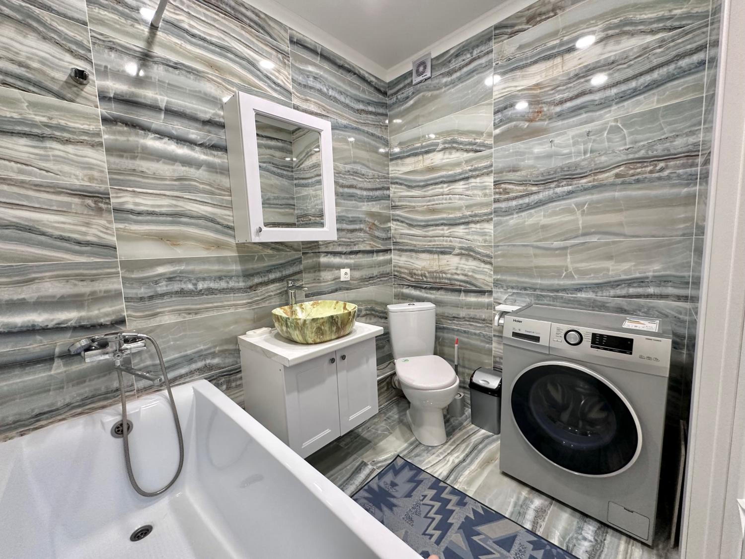 Premium Residence, steps to center Arbat, drinking water as a gift view 4
