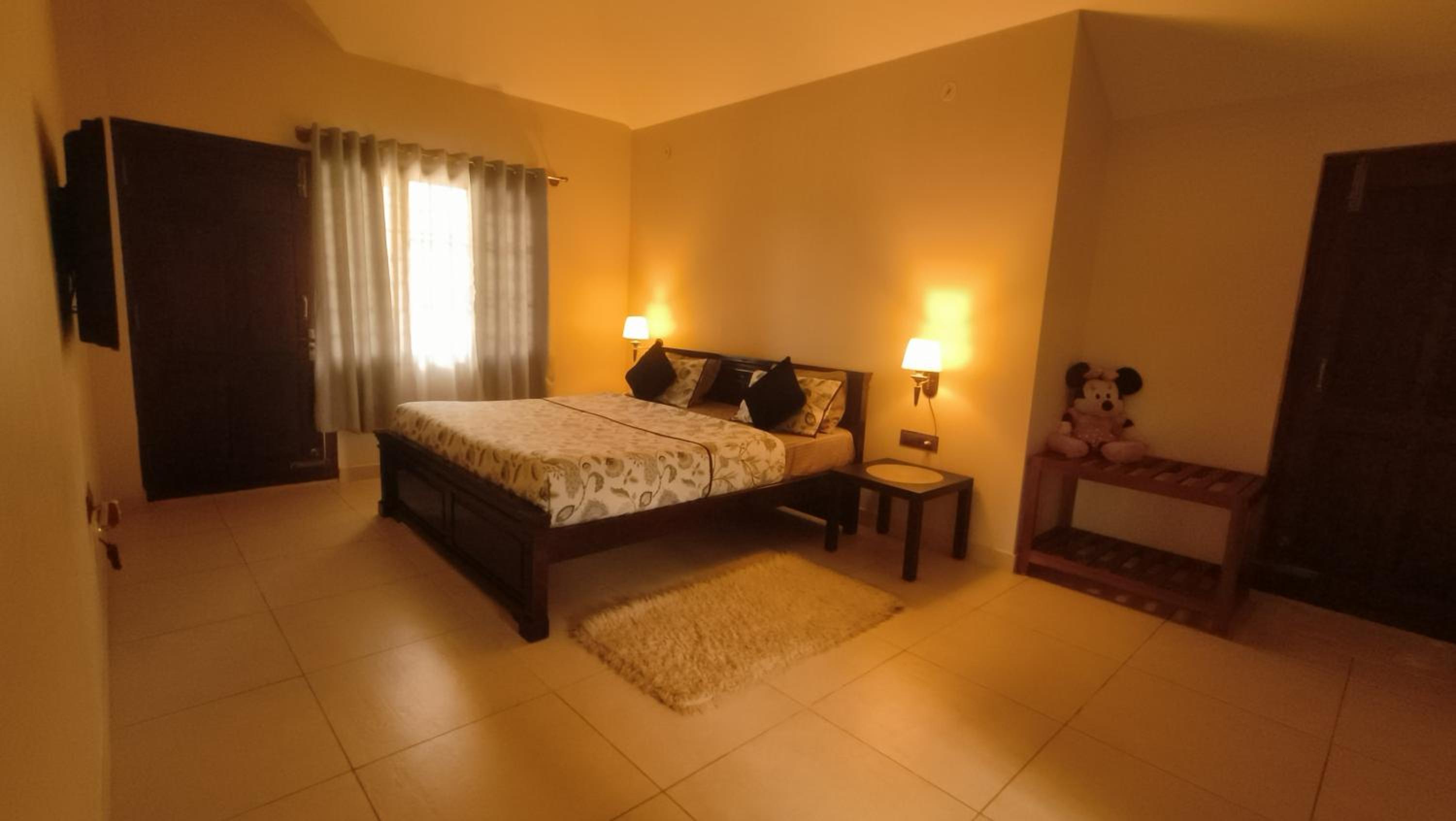 SaffronStays Coffeeshire