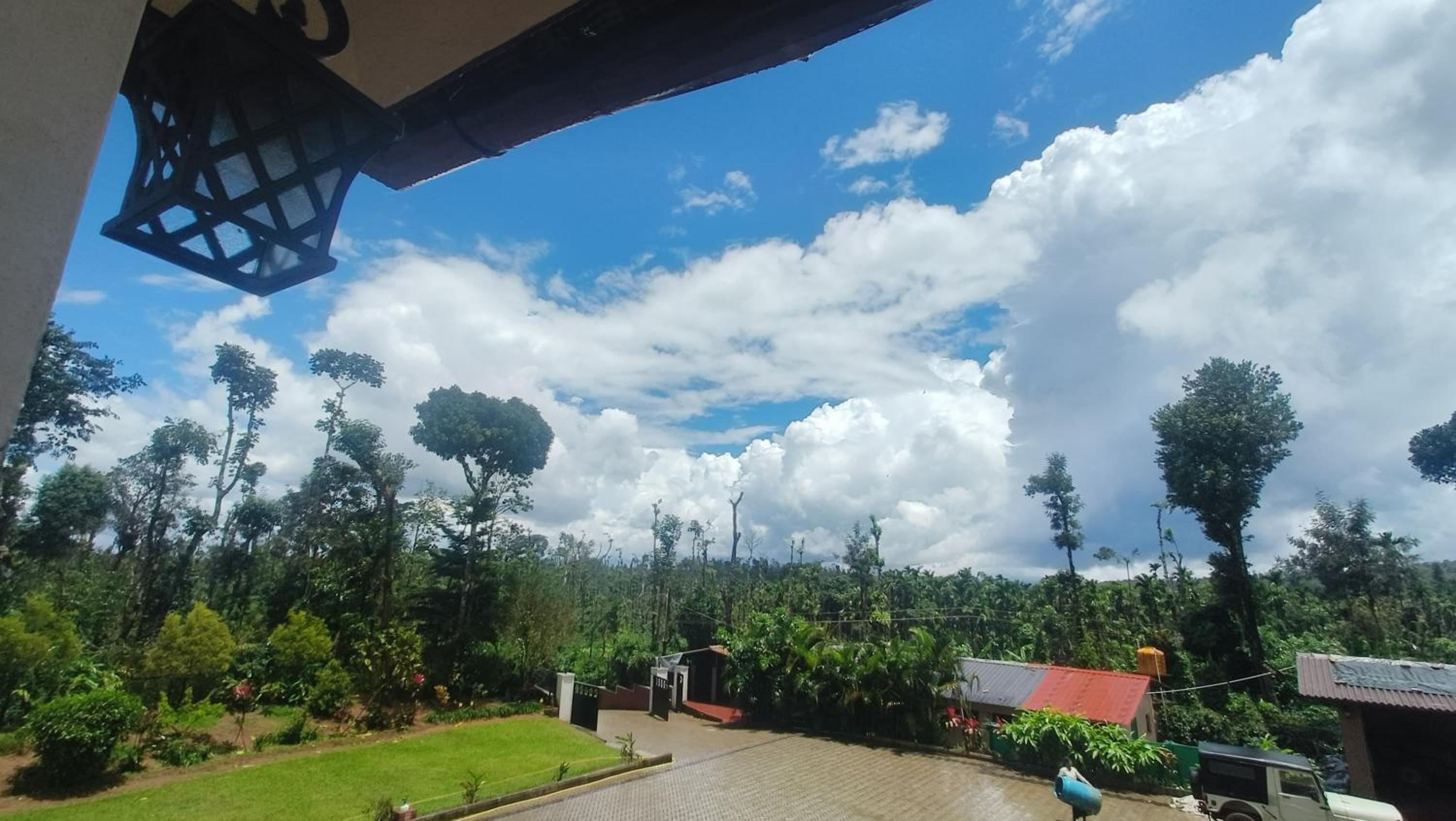 SaffronStays Coffeeshire