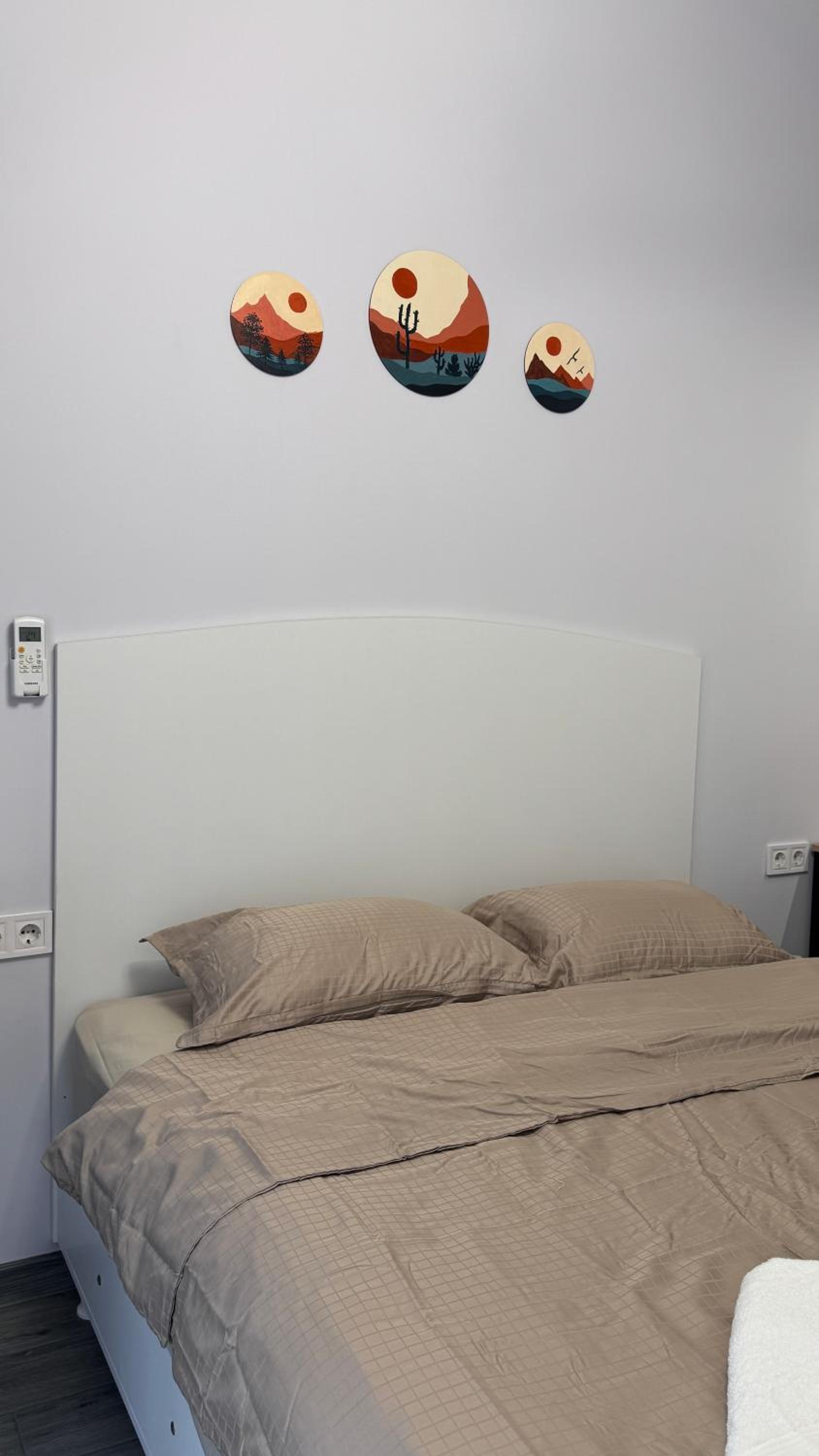 Comfortable place with fully equipped view 4