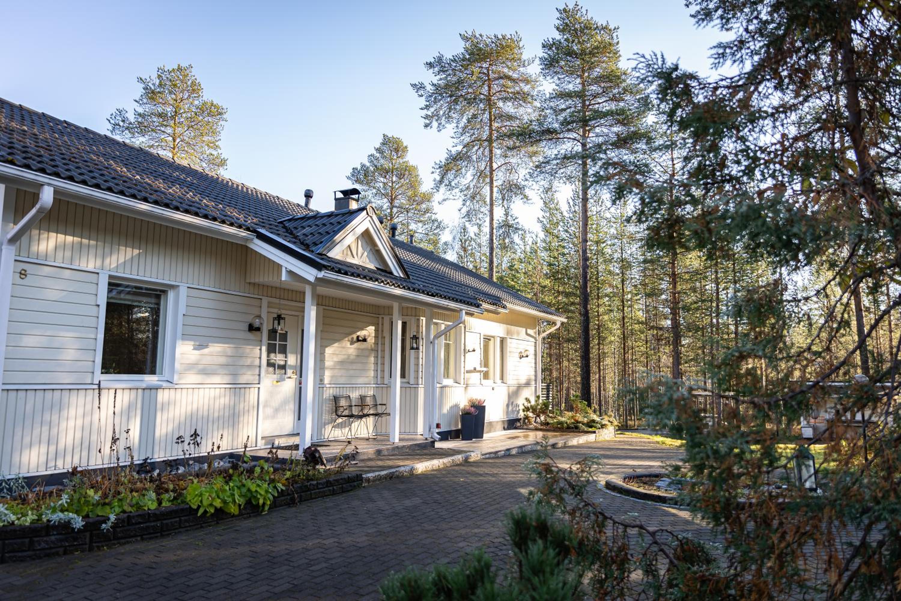 Villa Aurora Sinettä by BookLapland