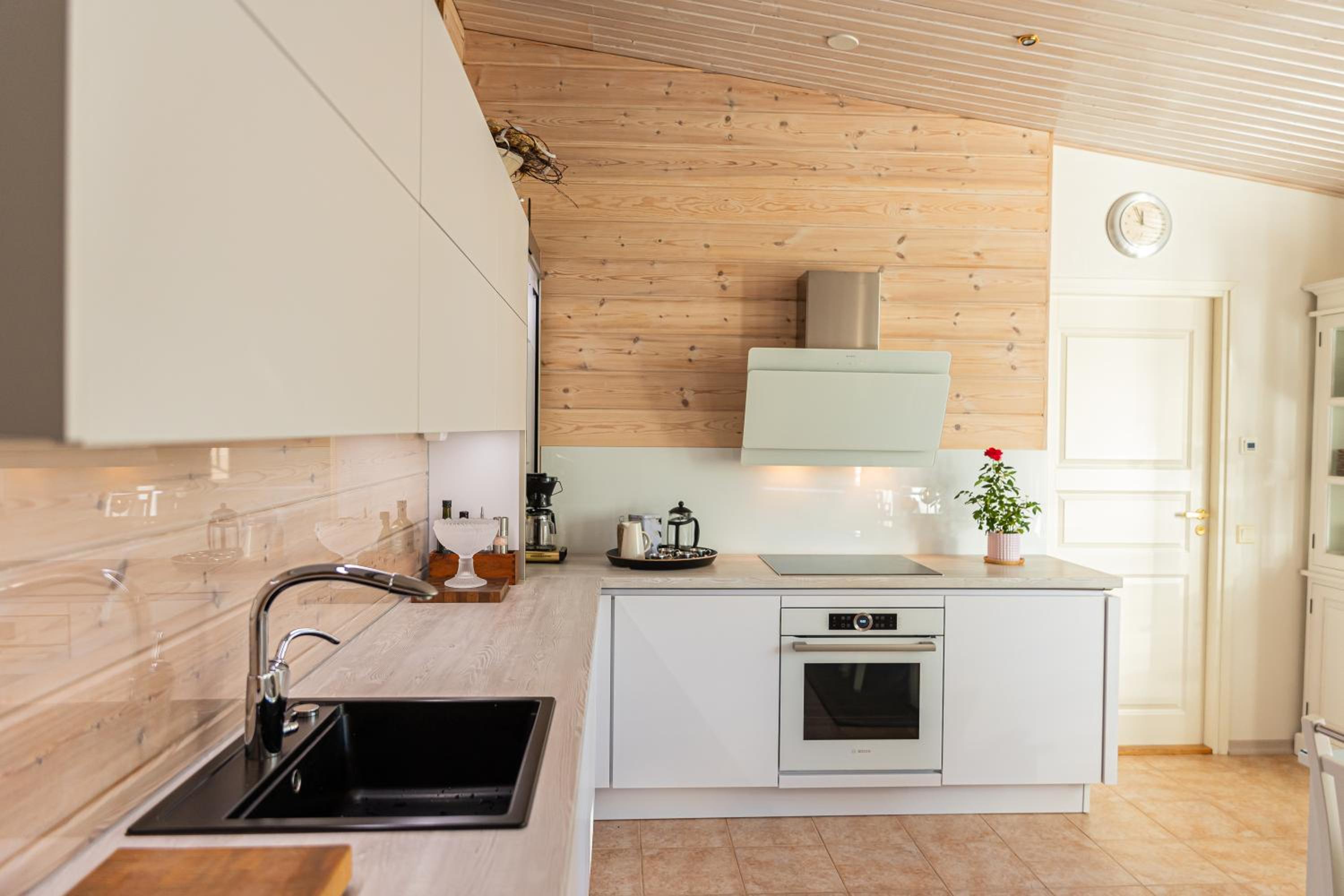 Villa Aurora Sinettä by BookLapland