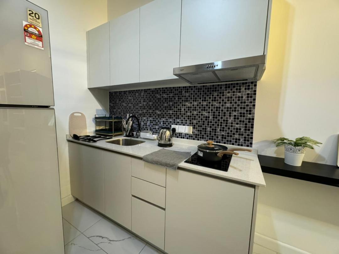 Cubic Botanical Suite Mid Valley by HomeTaric