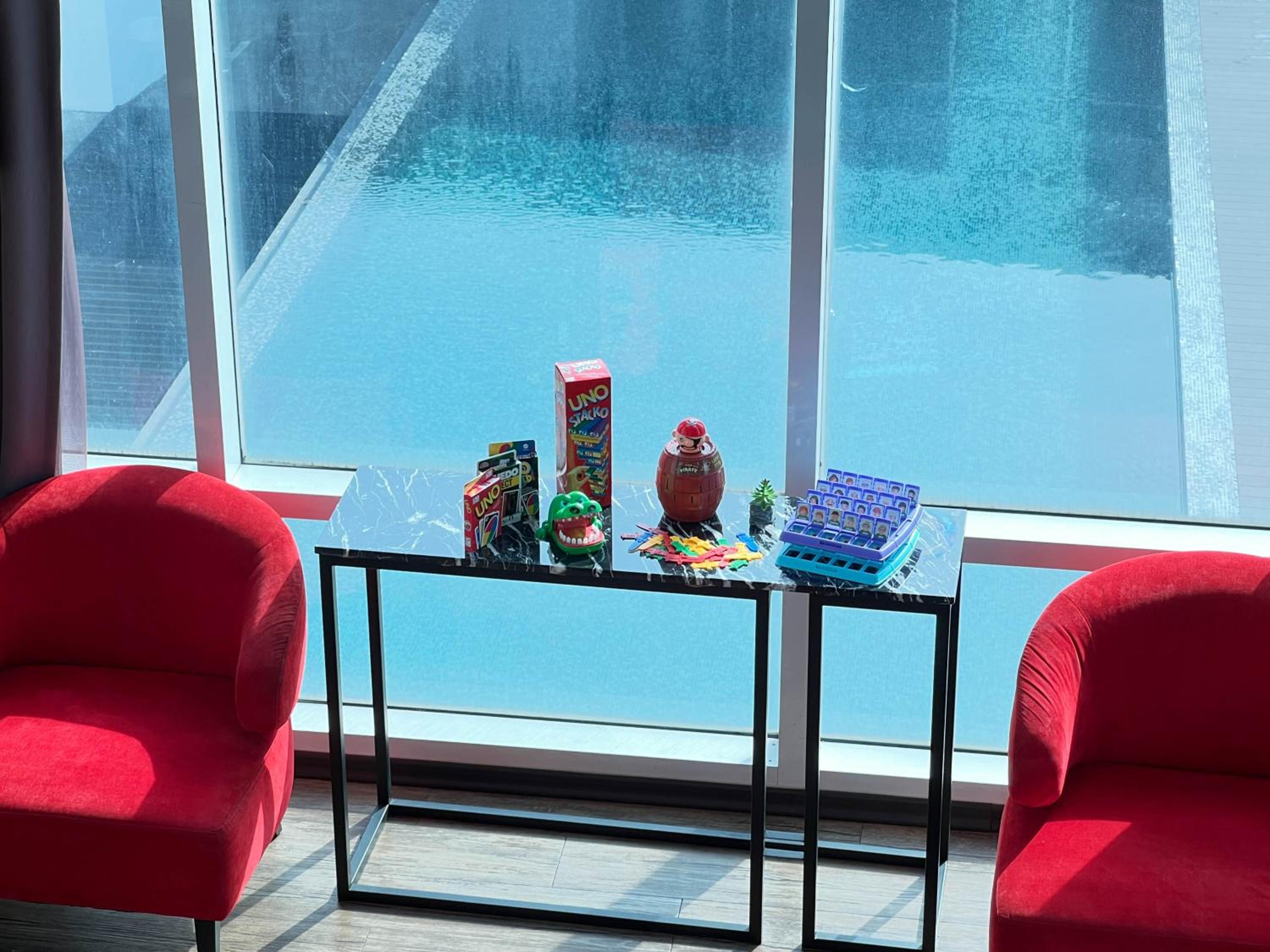 Stylish Duplex at Maritime Suite for 8 Guests with Free Netflix WiFi photo 8