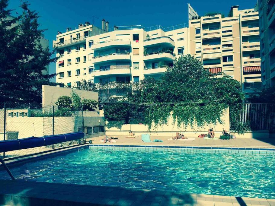 Cosy Apartment in Paris - Buttes Montmartre