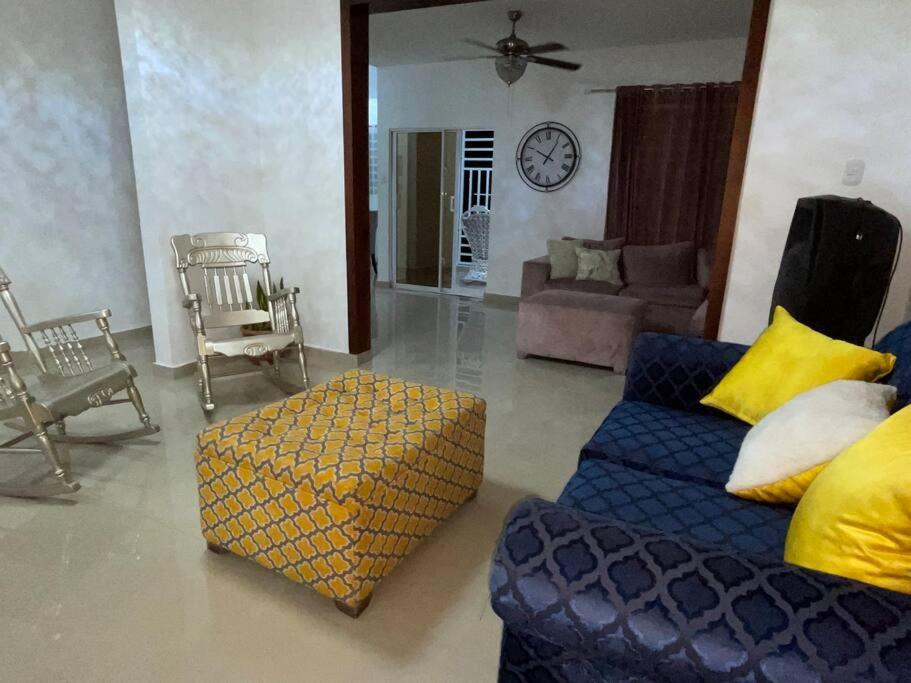 cheerful 3-bedroom residential home and amenities