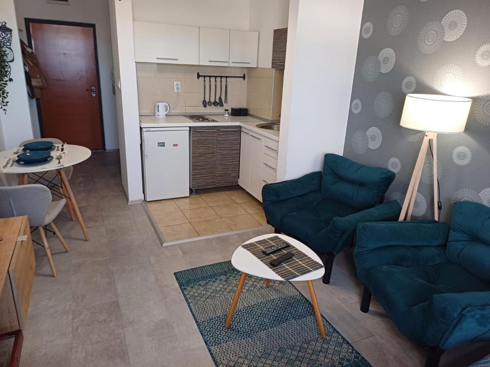 Apartment Centrum - Free private parking view 4