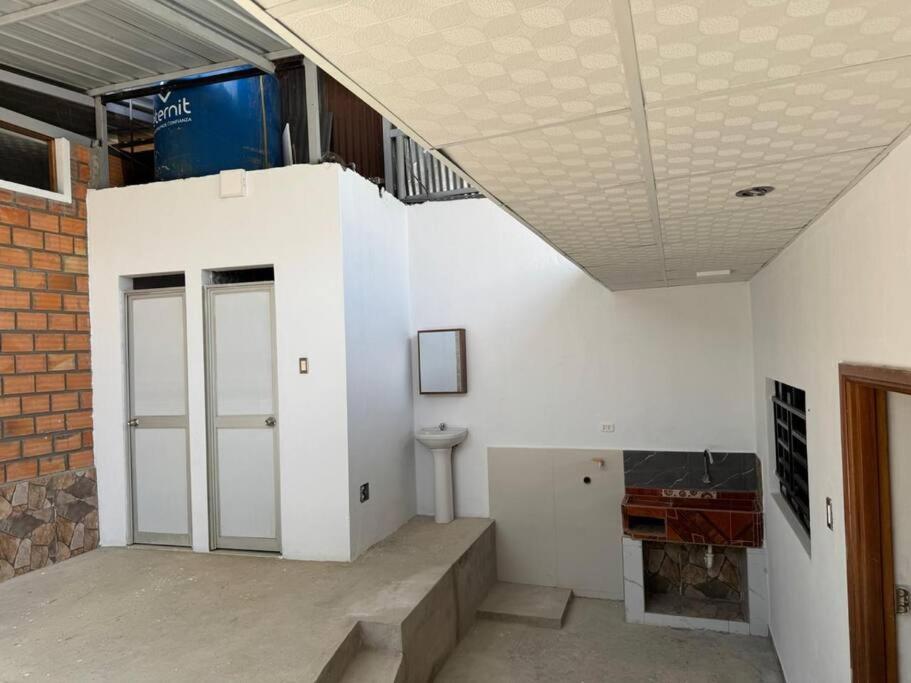 Casa completa de Estreno TarapotoBanda Shilcayo Internet Netflix view 3