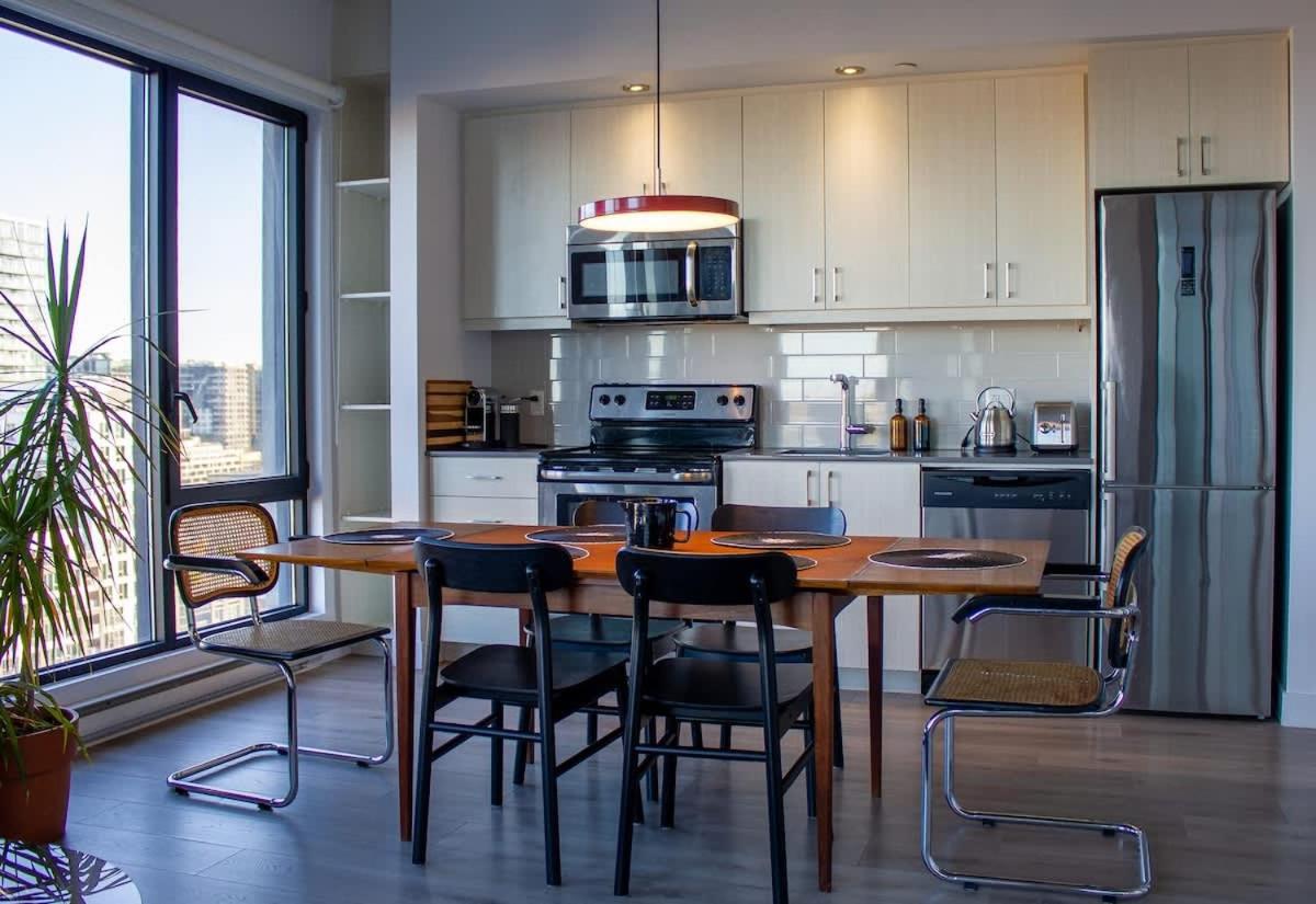Panoramic Apartment in the old port