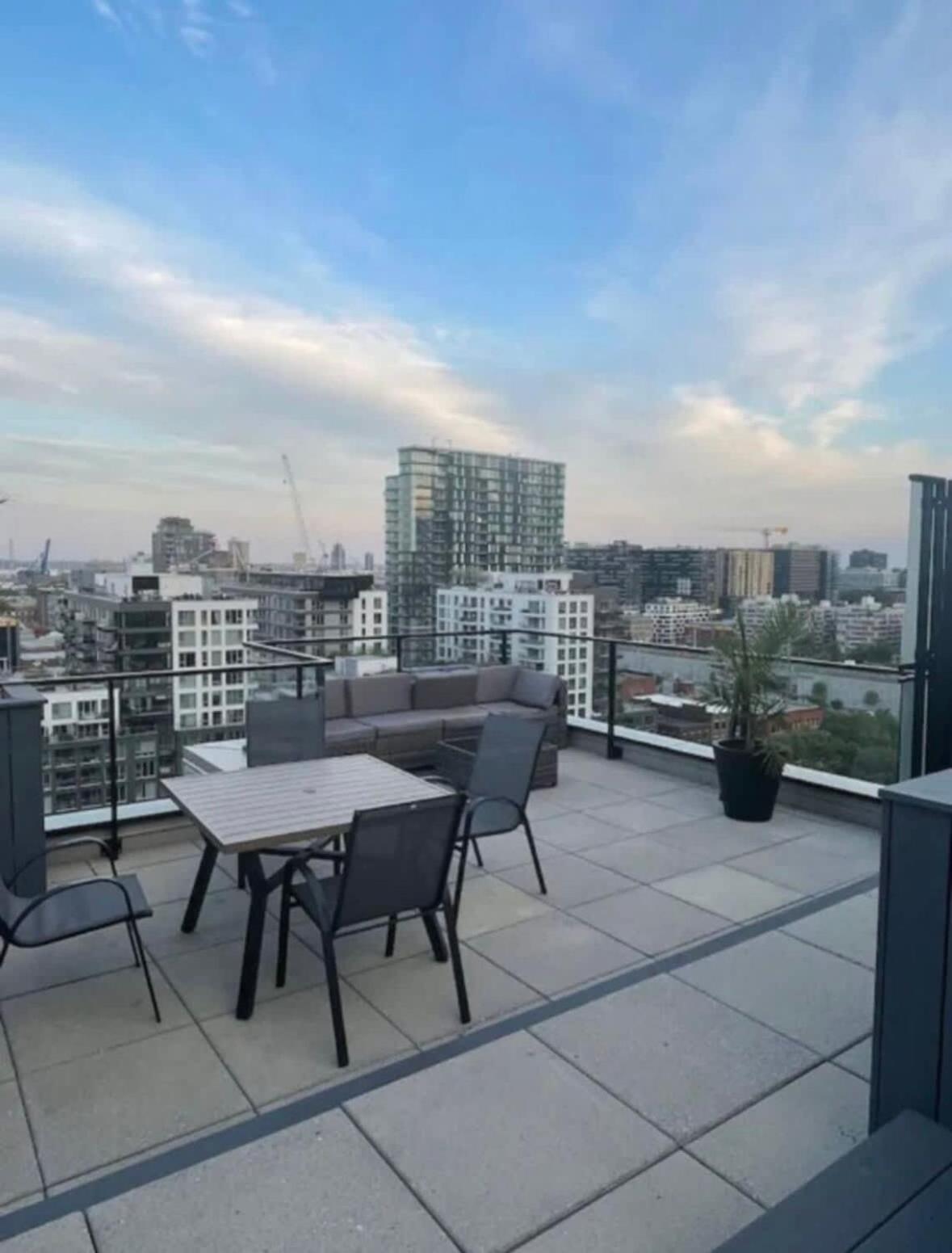 Panoramic Apartment in the old port