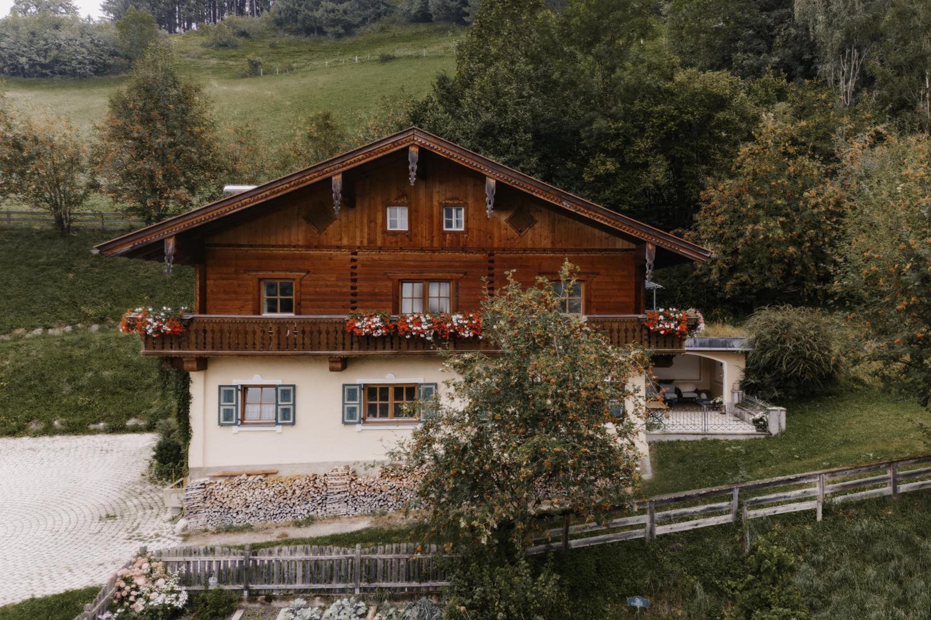 Gut Berg Apartments