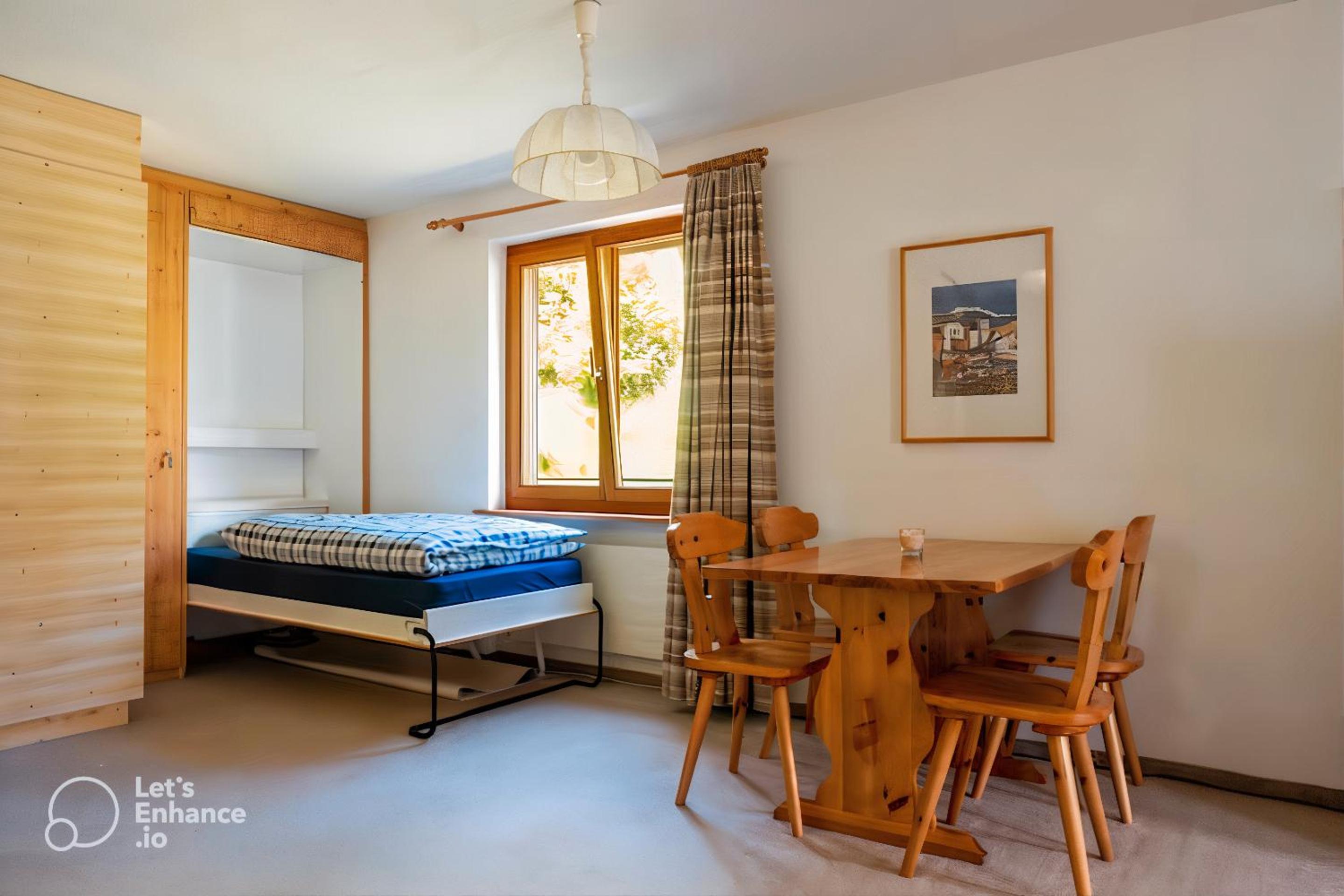 Pool & Sauna Wellness Charming Swiss style chalet!