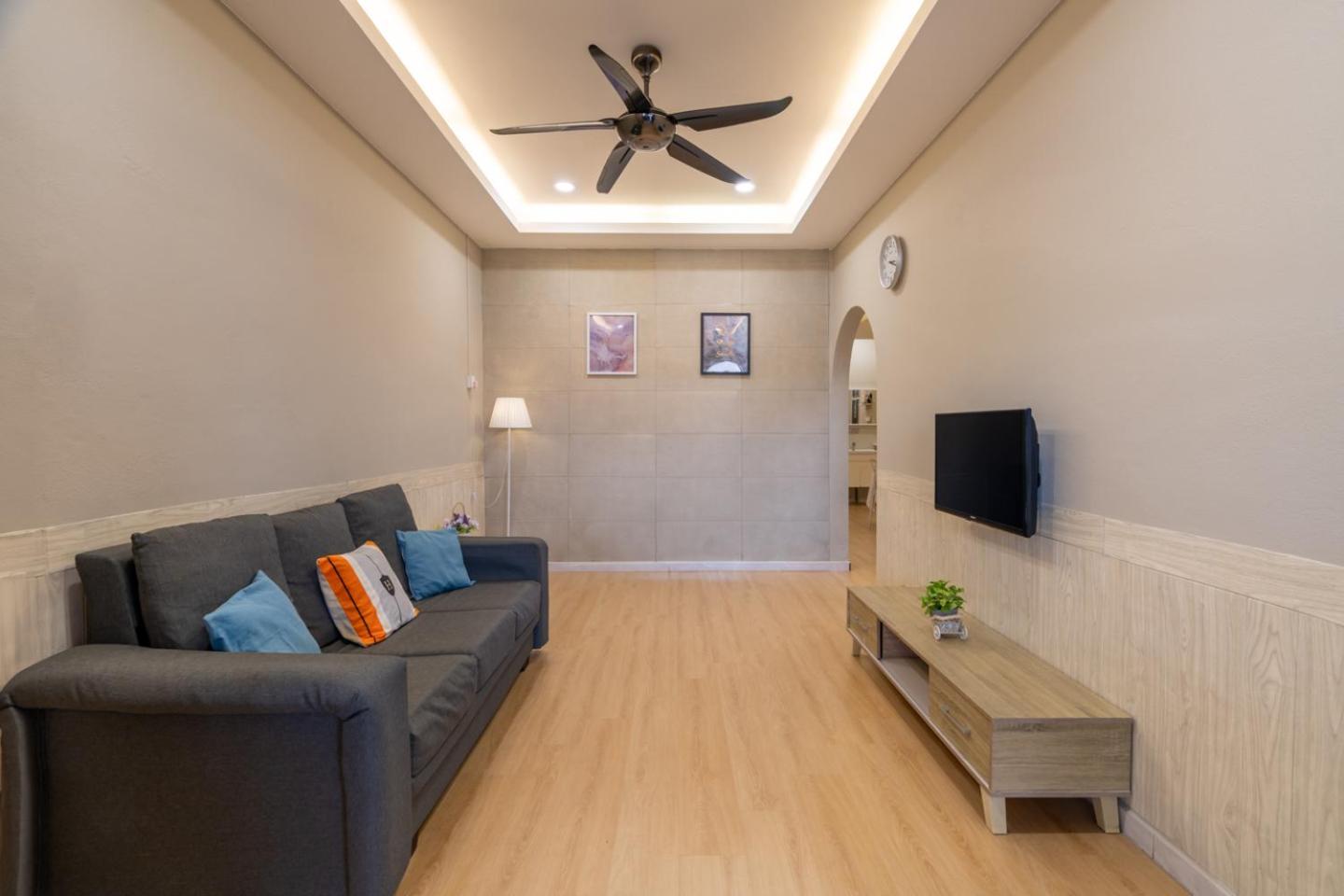 Nibong Tebal Comfy Landed Homestay with WiFi & Netflix view 2
