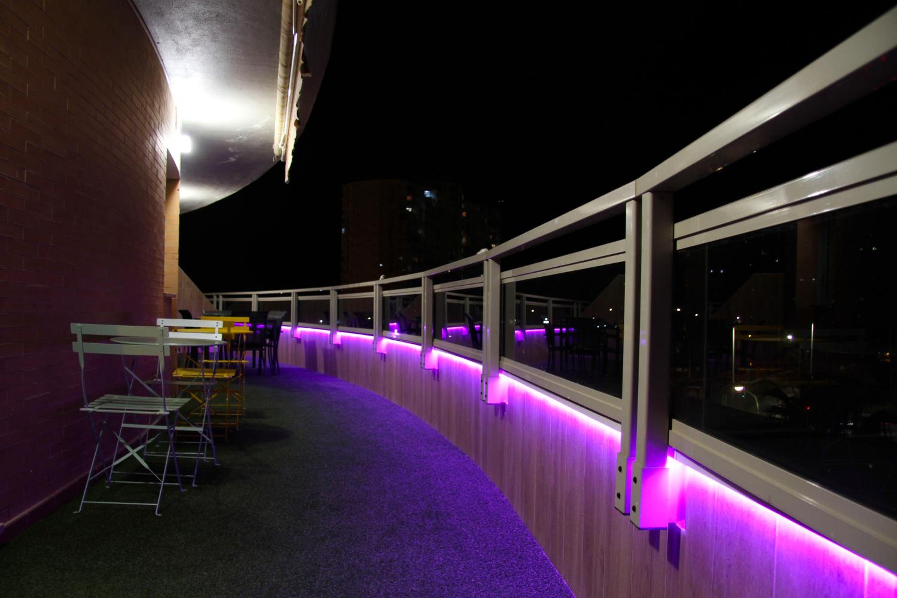 Tiffanys Penthouse 2BDR
