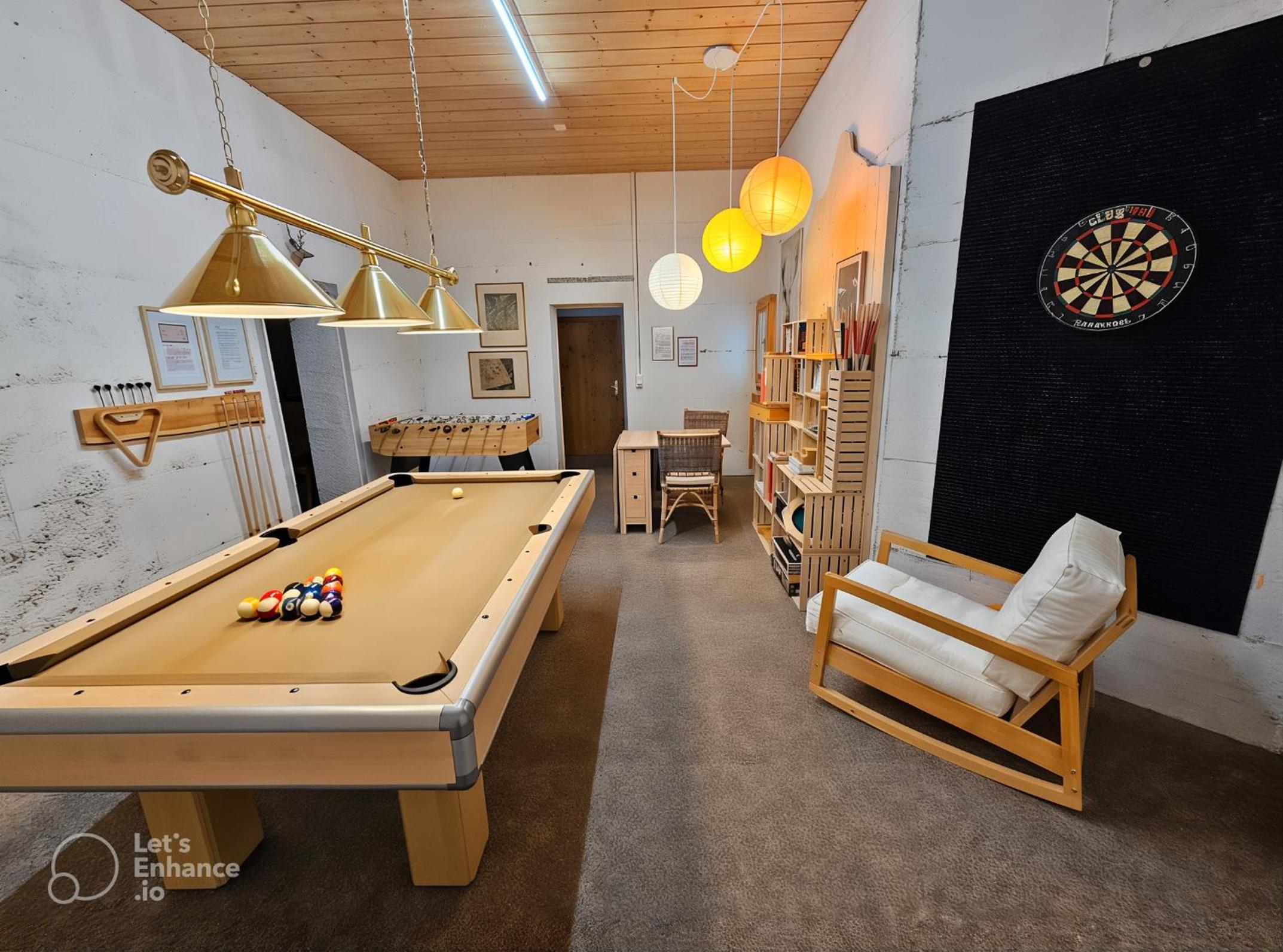 Pool & Sauna Wellness Charming Swiss style chalet!