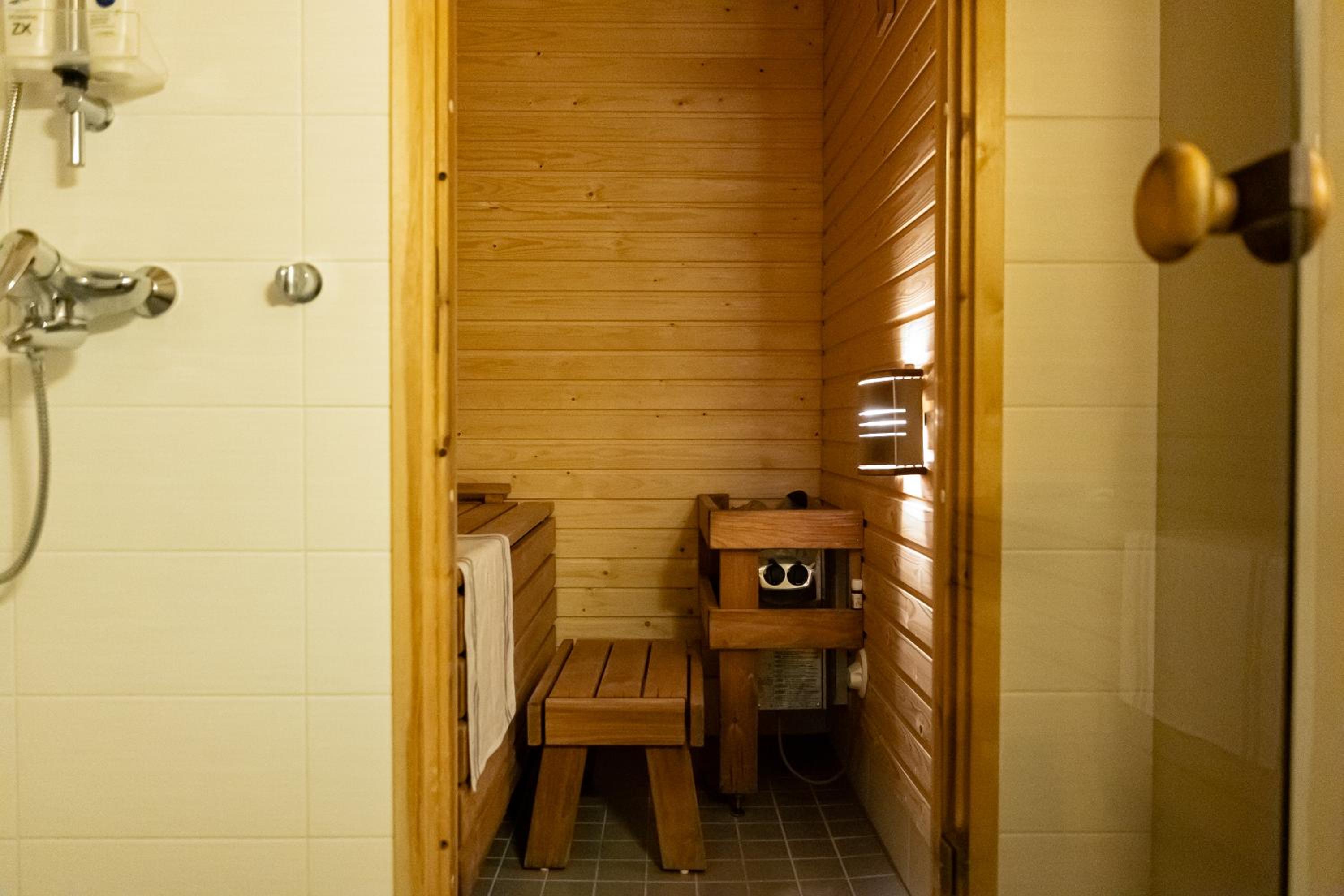Lapland Aurora Suite by BookLapland