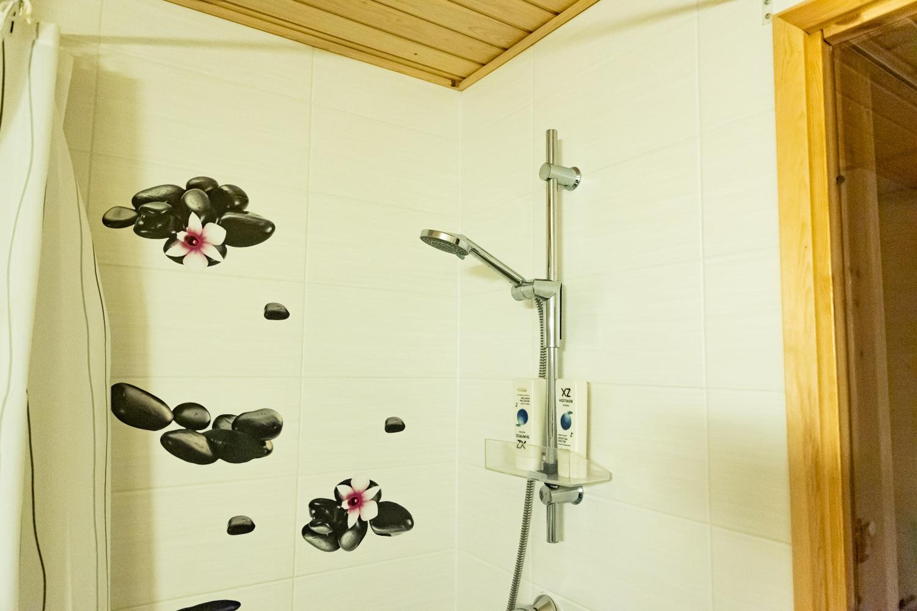 Lapland Aurora Suite by BookLapland
