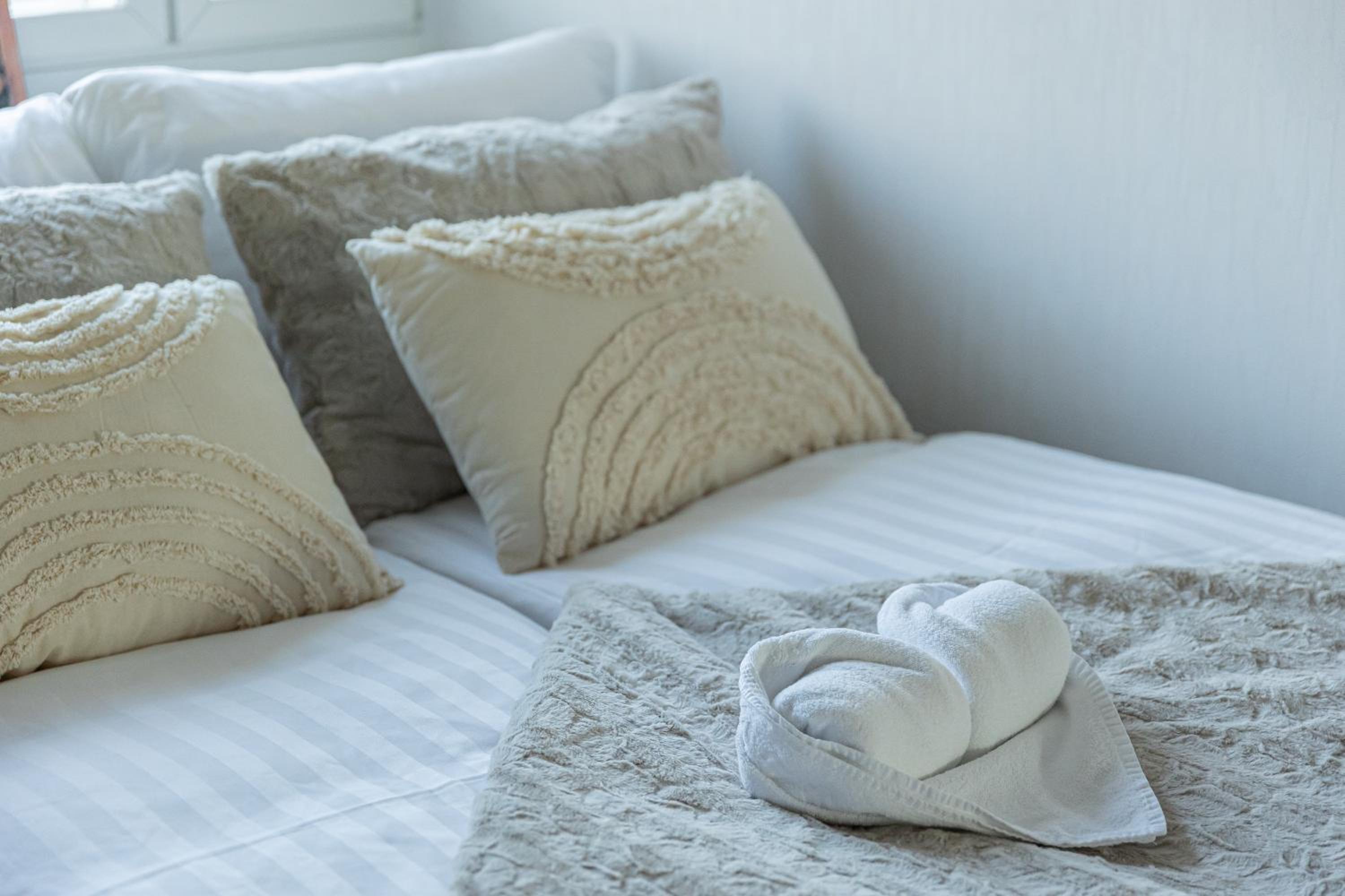 Lapland Aurora Suite by BookLapland