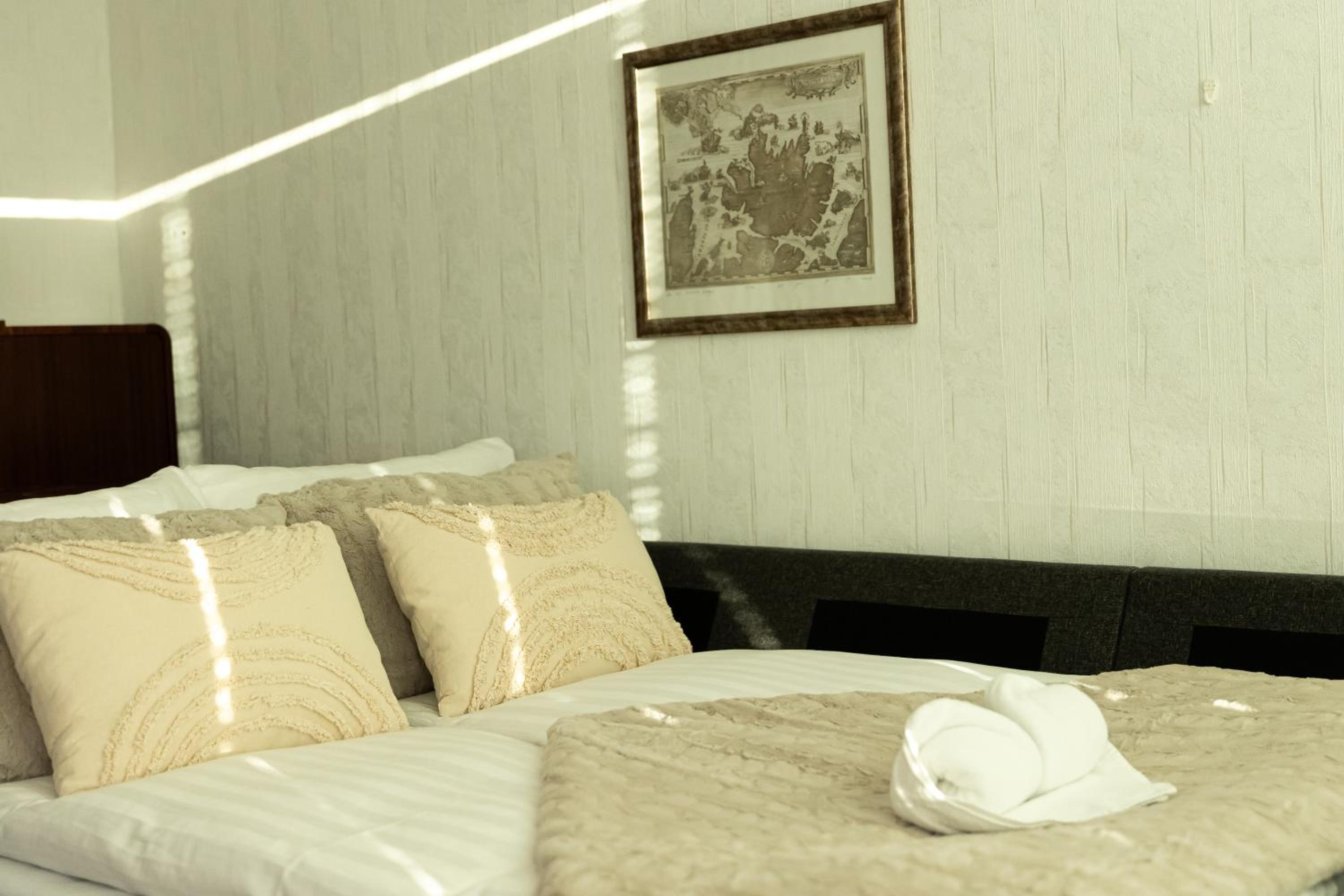 Lapland Aurora Suite by BookLapland
