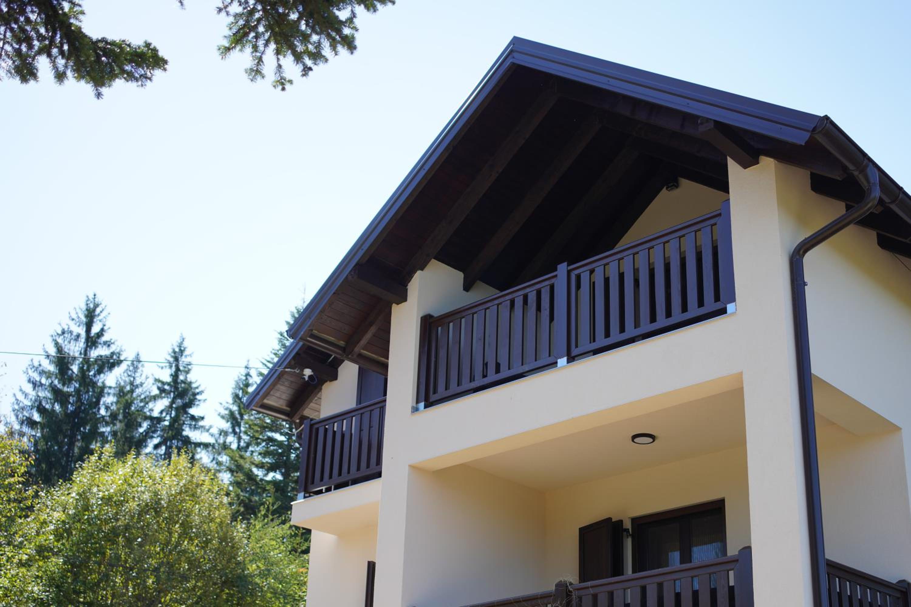 Star Hill Apartments