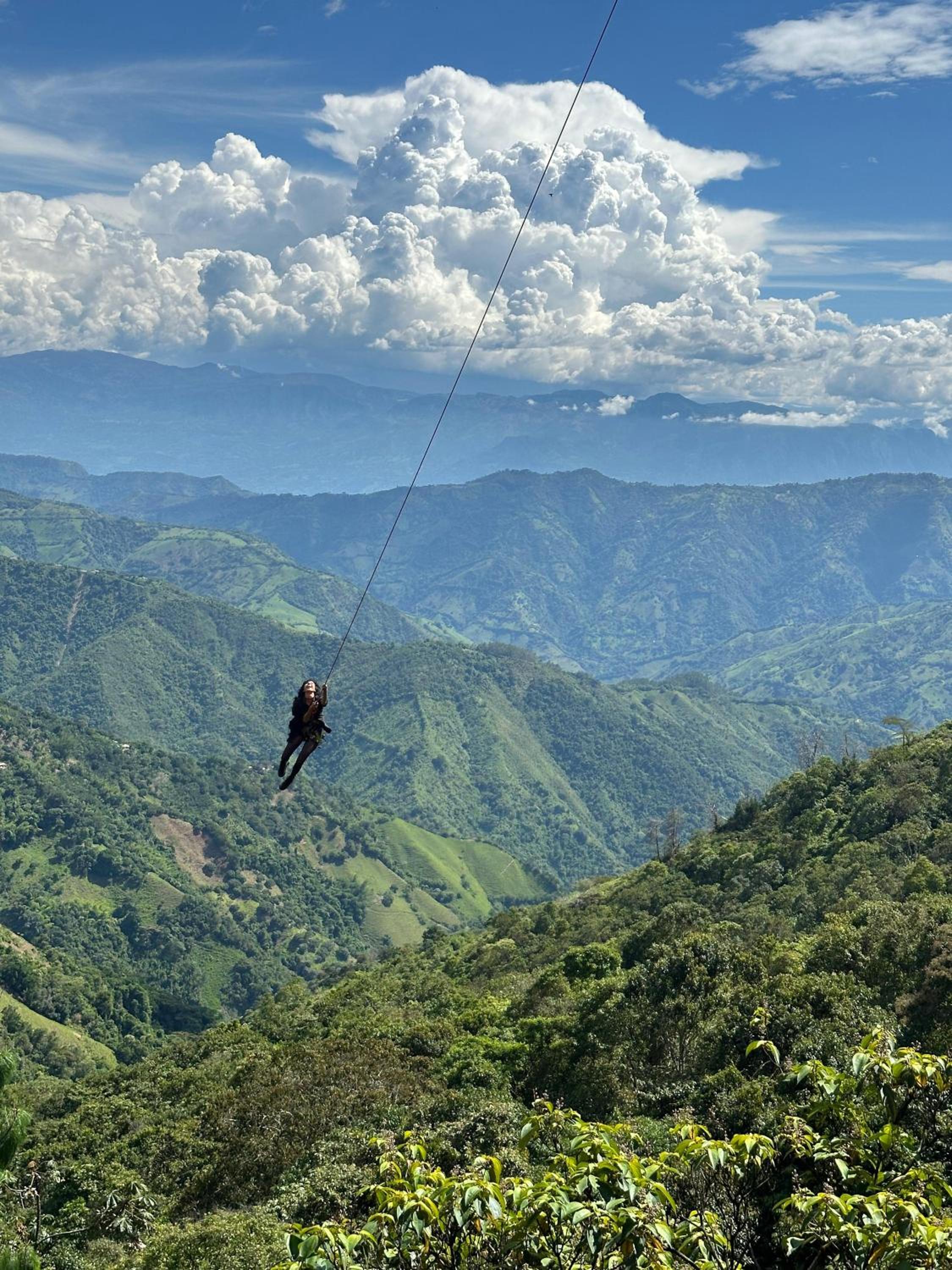 LA CASA EN EL AIRE - Abejorral