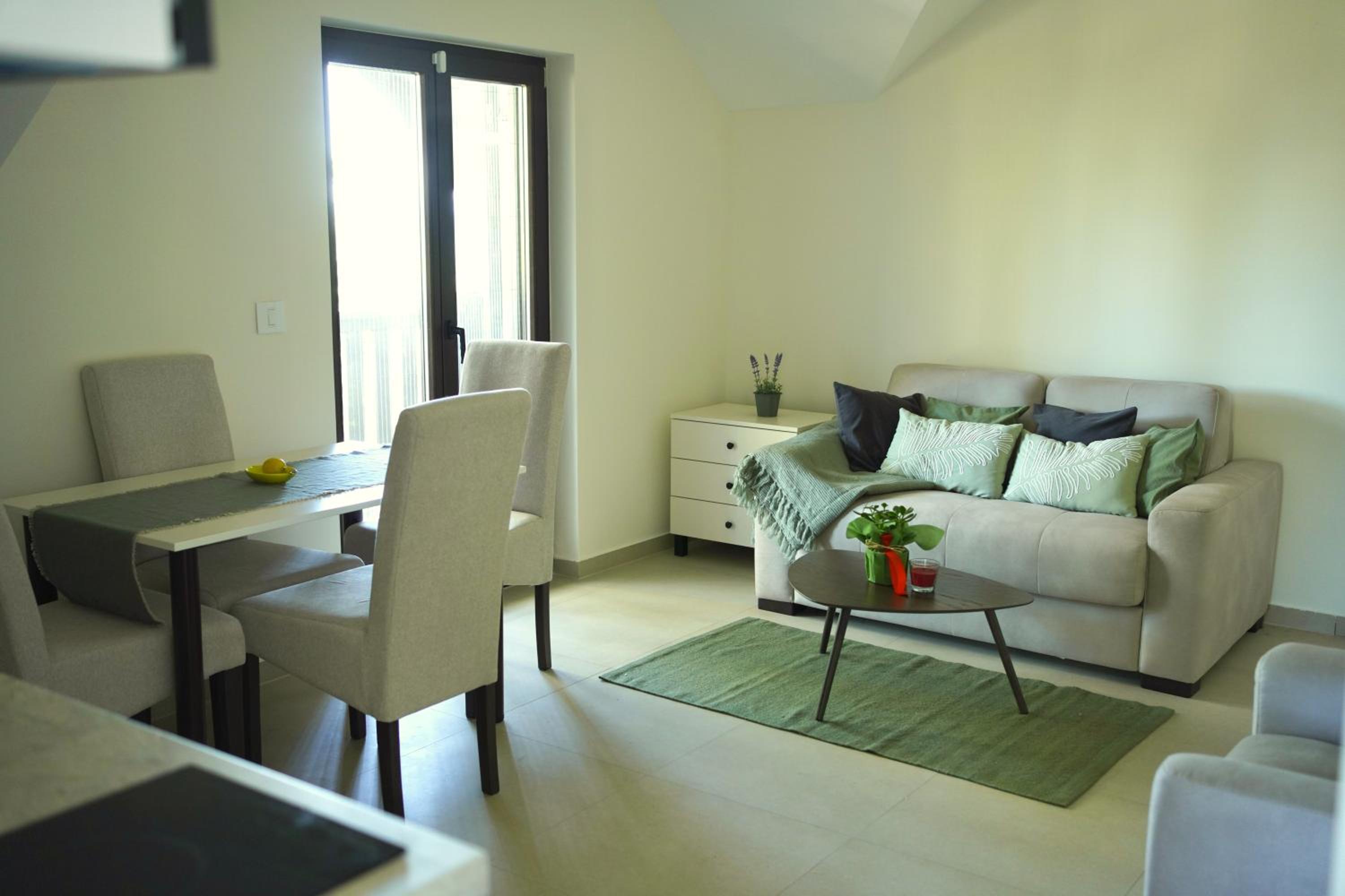Star Hill Apartments