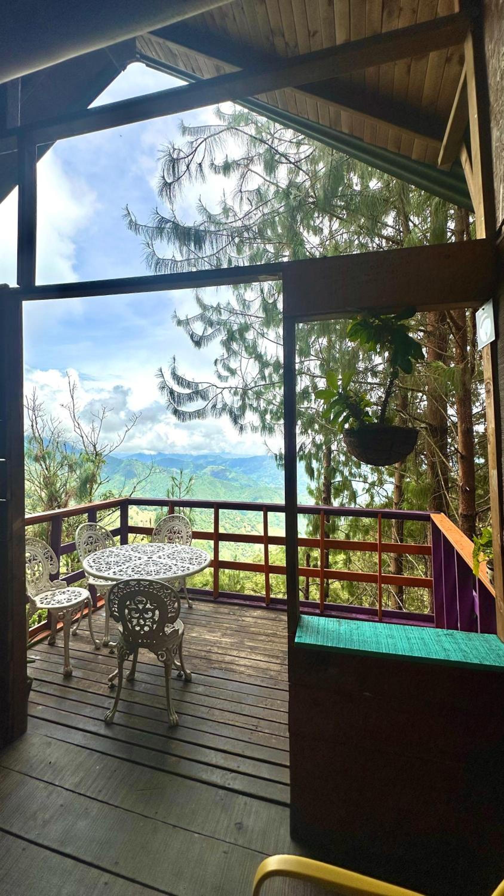 LA CASA EN EL AIRE - Abejorral
