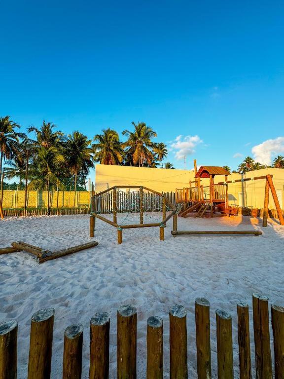 Casa Boho-Rota dos Milagres-Condomínio pé na areia