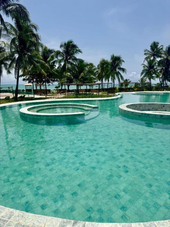 Casa Boho-Rota dos Milagres-Condomínio pé na areia