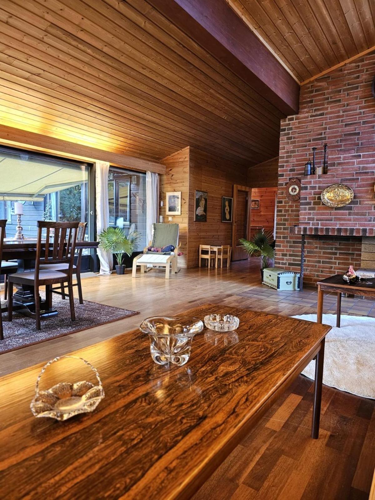 Hotel Private room - 6 in a luxury villa CHALET STYLE - Image 1