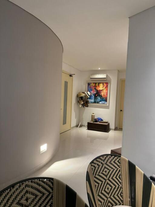 Beachfront Luxury Condo In Cartagena