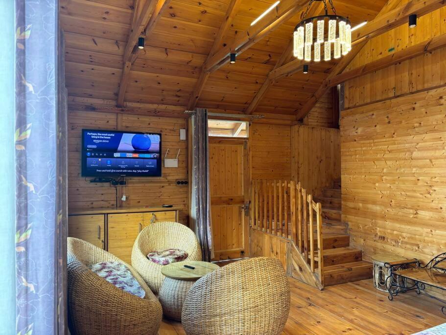 The Cabin Dalhousie view 3