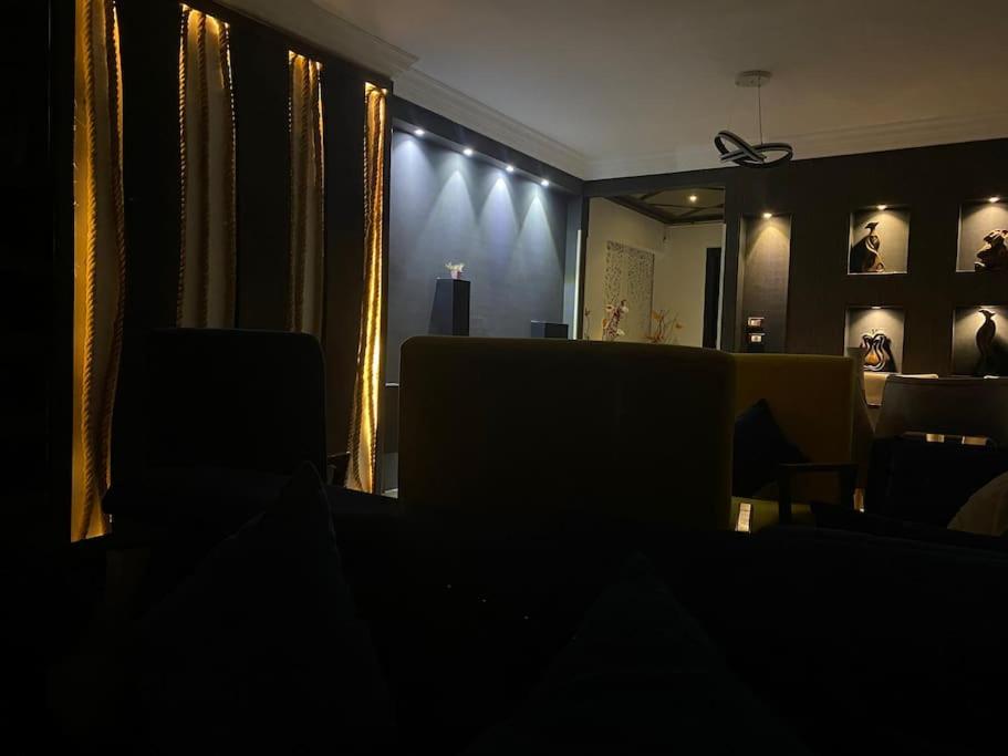 Apartment in SeaView Tower Loran
