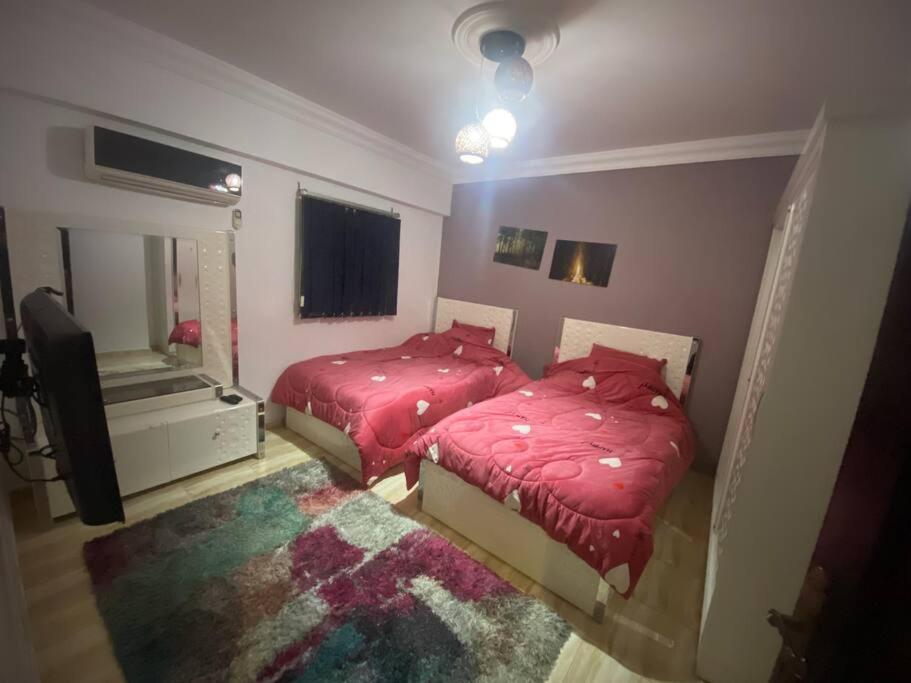 Apartment in SeaView Tower Loran