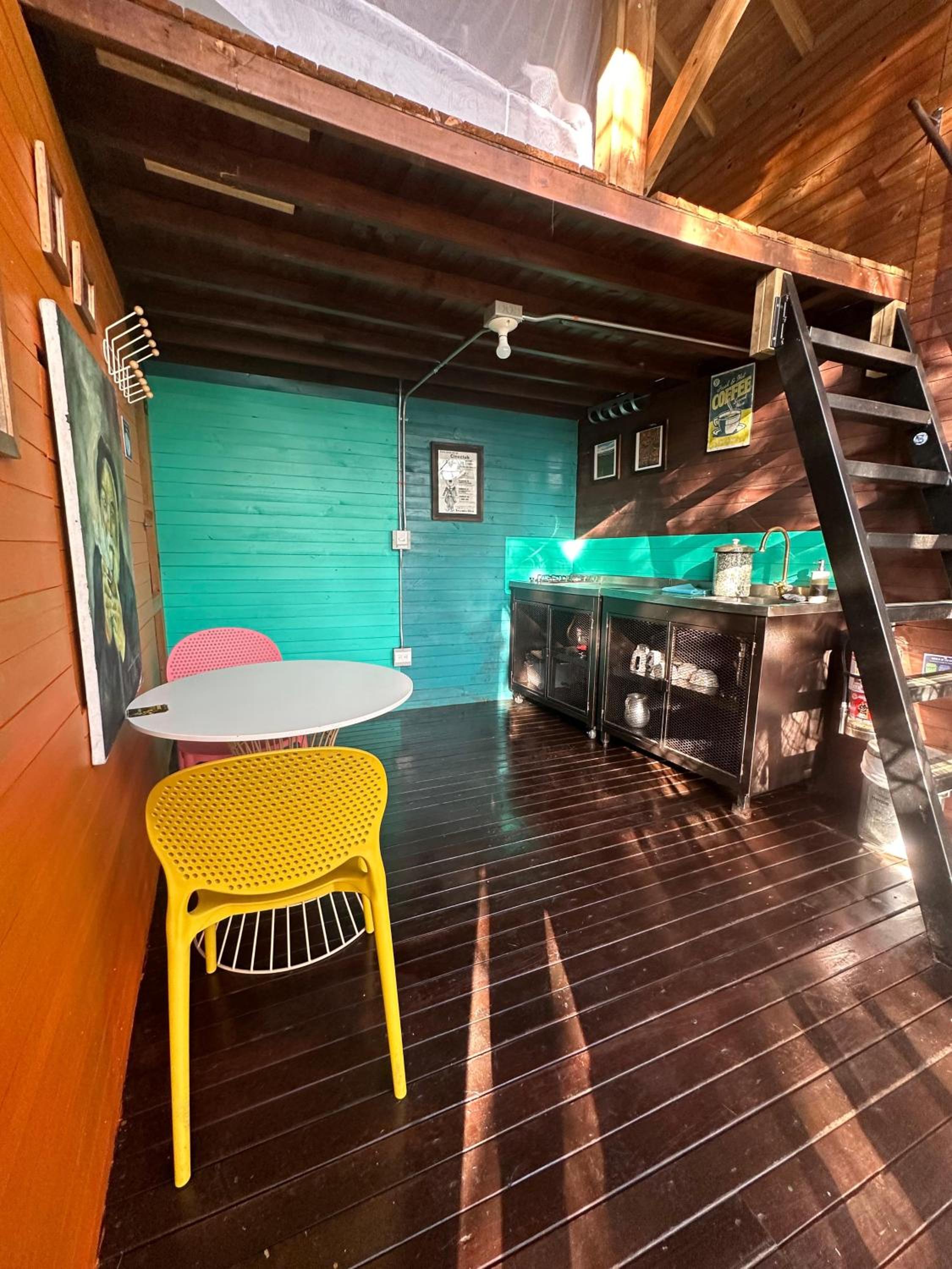 LA CASA EN EL AIRE - Abejorral