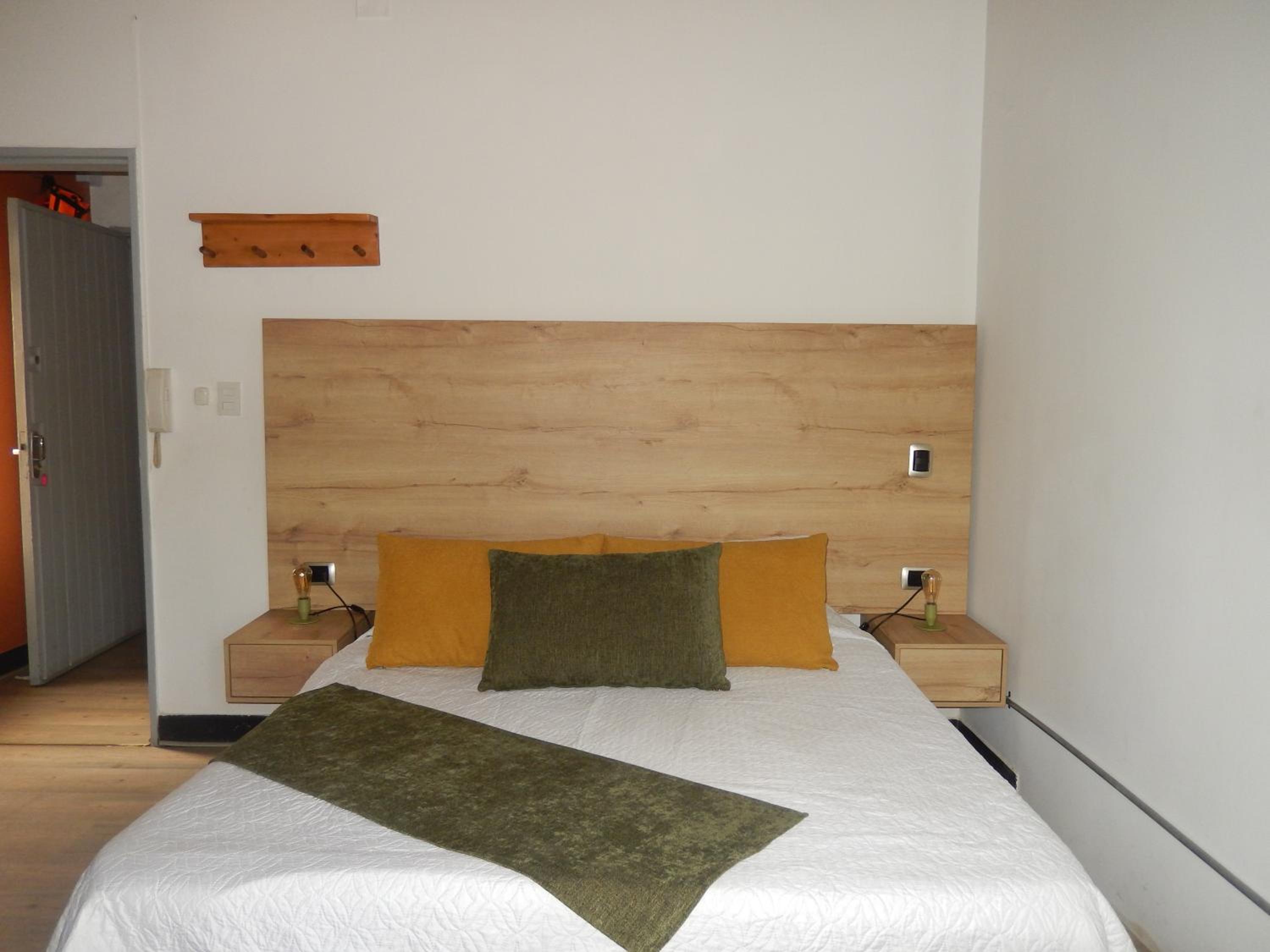 Apartments In La Seventy
