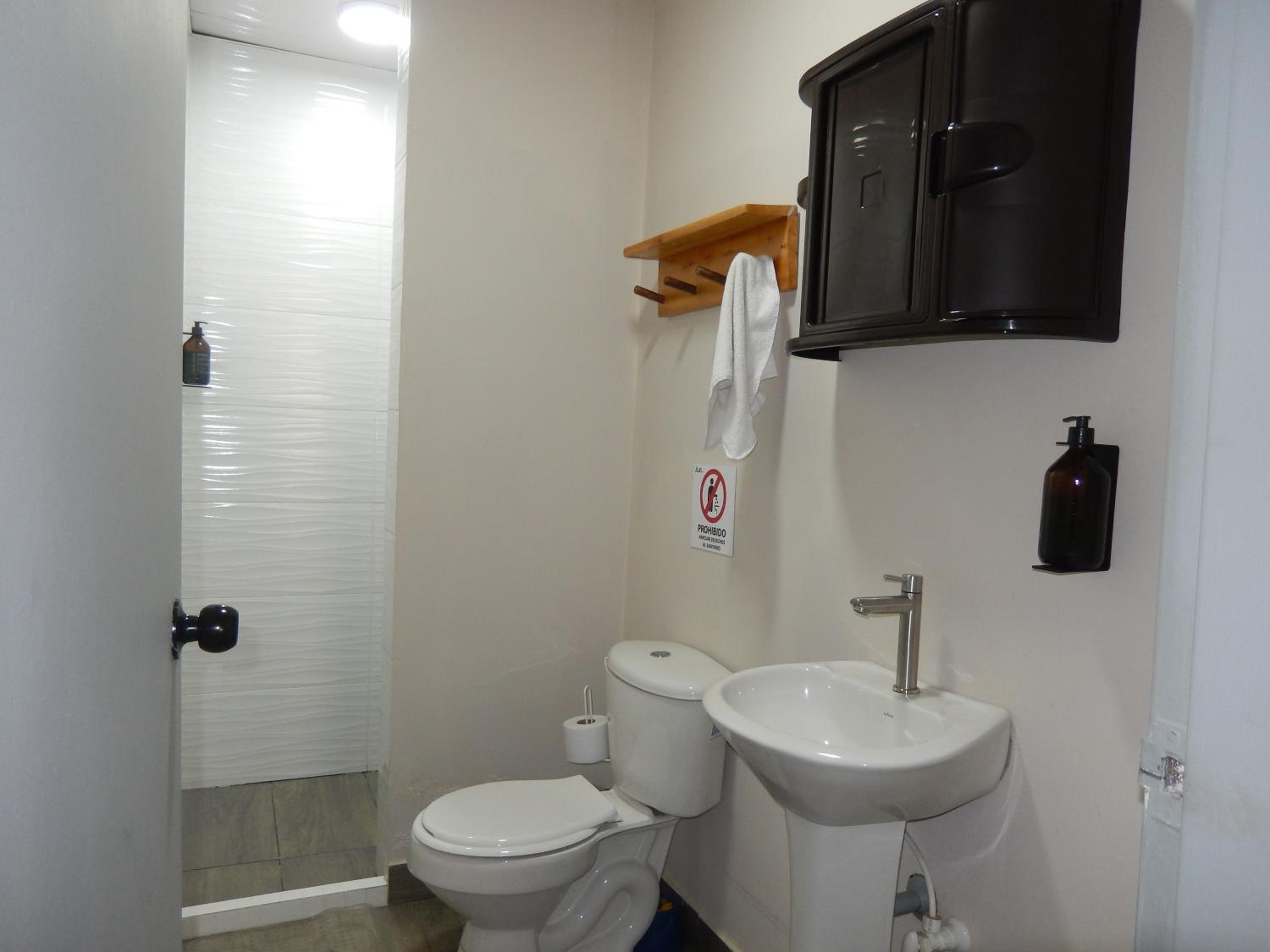 Apartments In La Seventy
