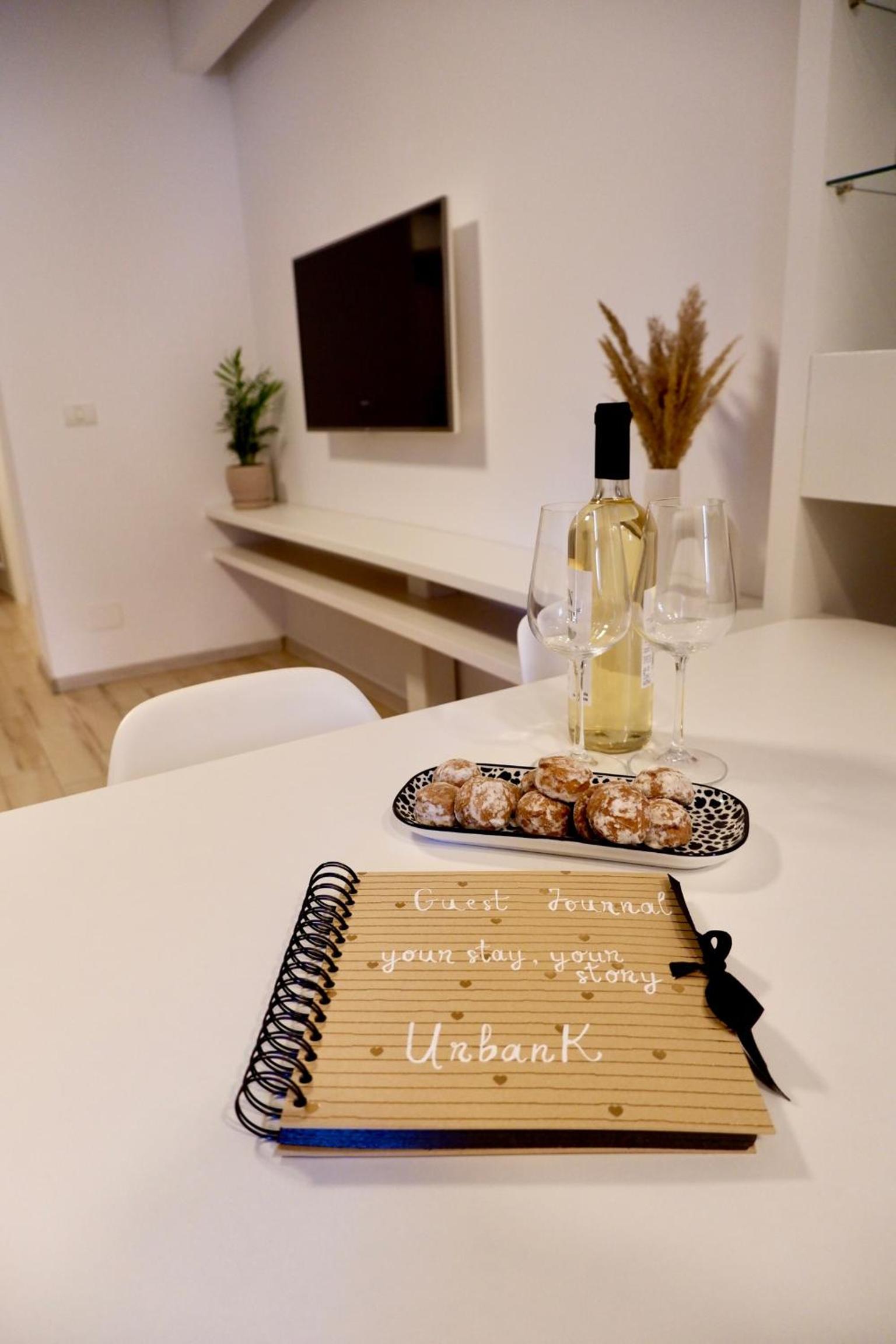 UrbanK Apartment - Self check-in view 2