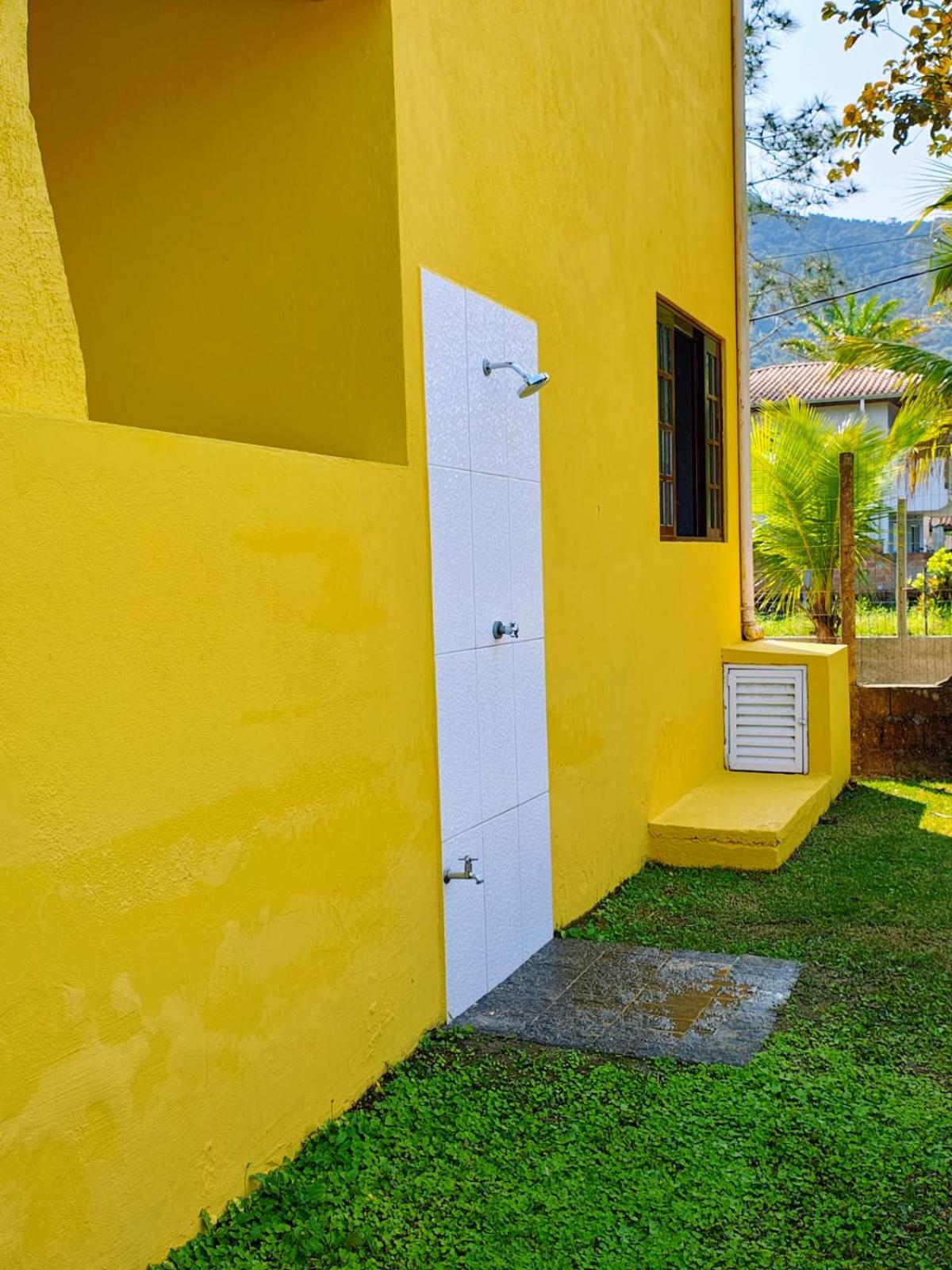 Casa na praia do estaleiro