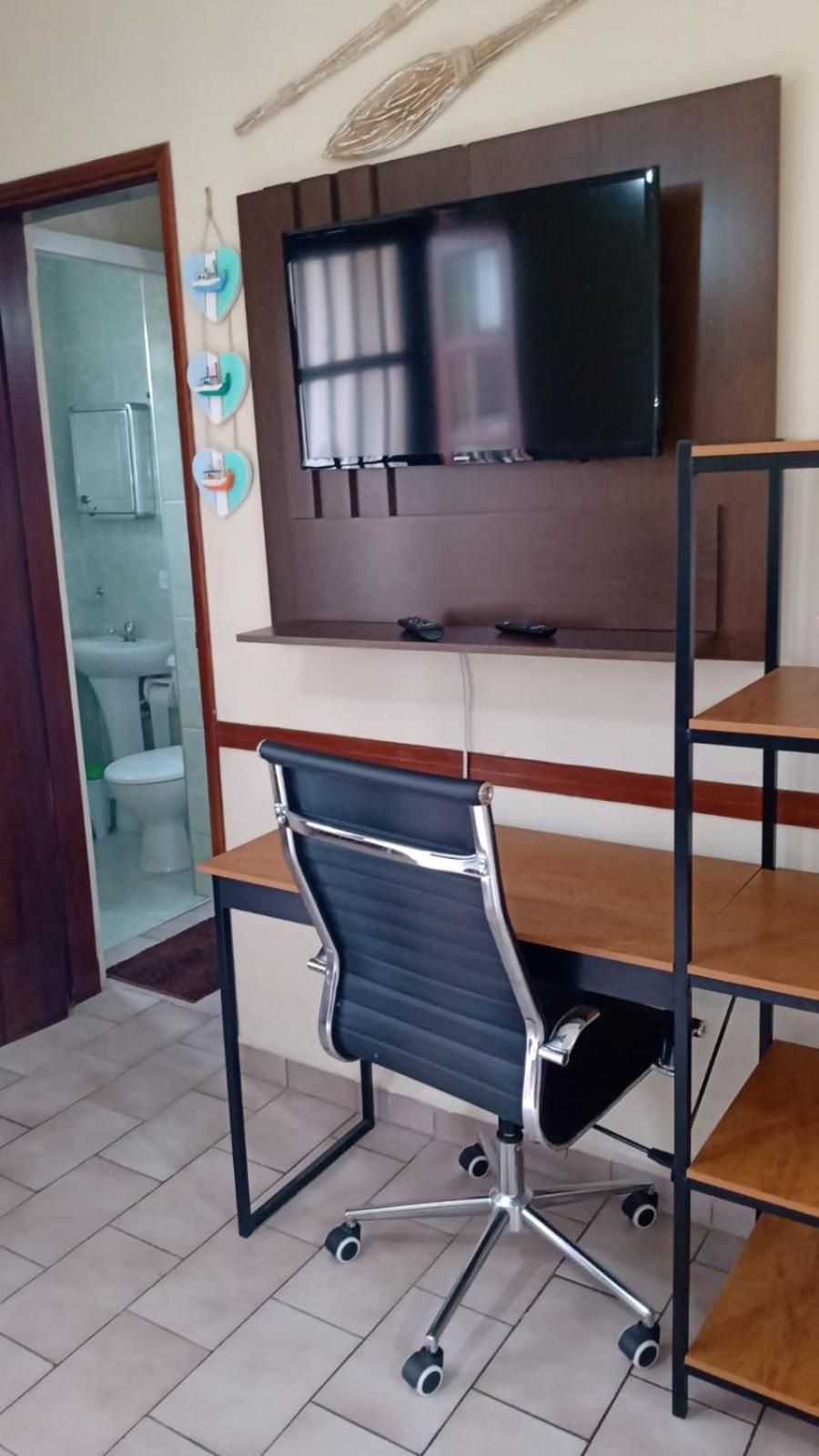 Apartamento em Ubatuba com ar condicionado no Itaguá