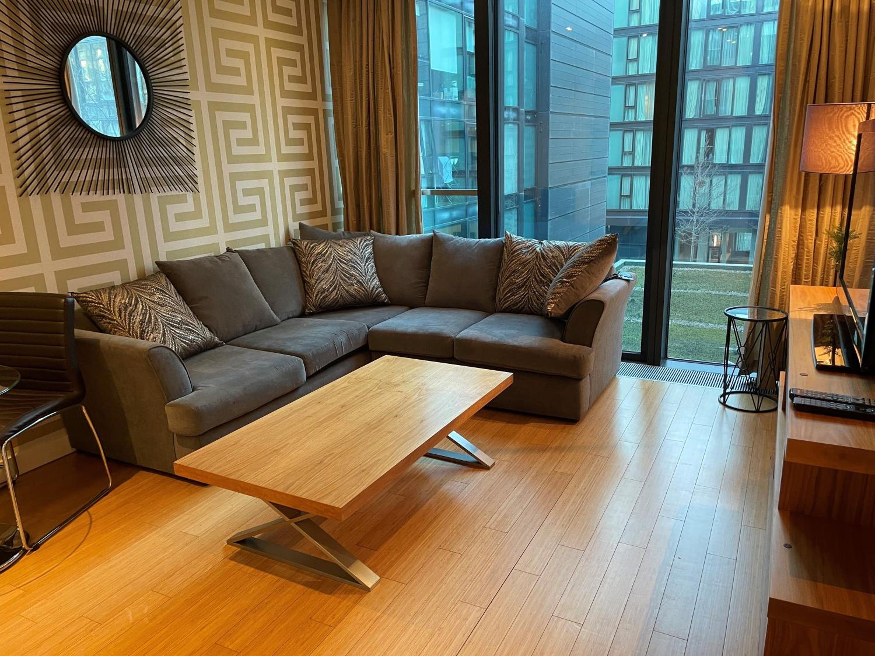 Very centrally located chic one bed Quartermile apartment view 2