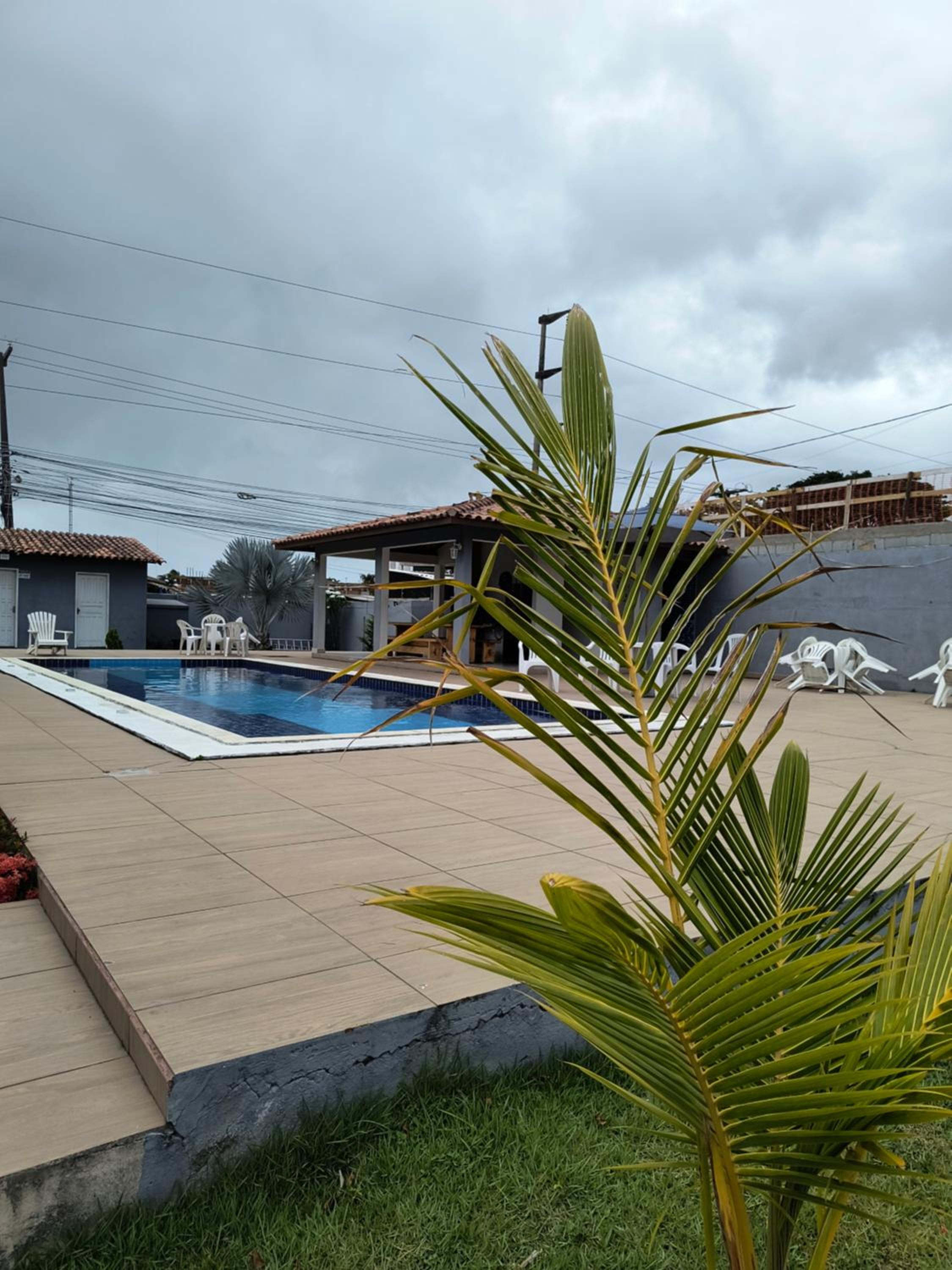 Apartamento 3 quartos Duplex na Praia Taperapuan, 400 metros da praia