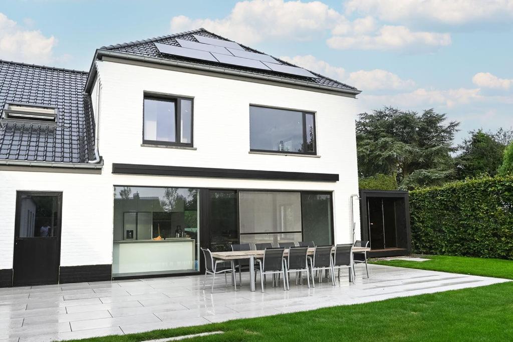 5 Star Ruime en Zonnige Vakantiewoning SVN7tien