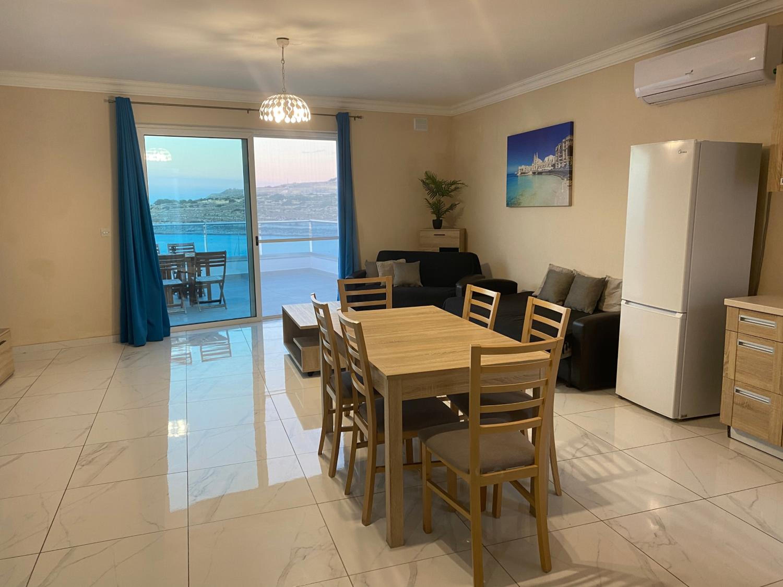 Sunrise Bay Apartments - Frontline Sea Views photo 5