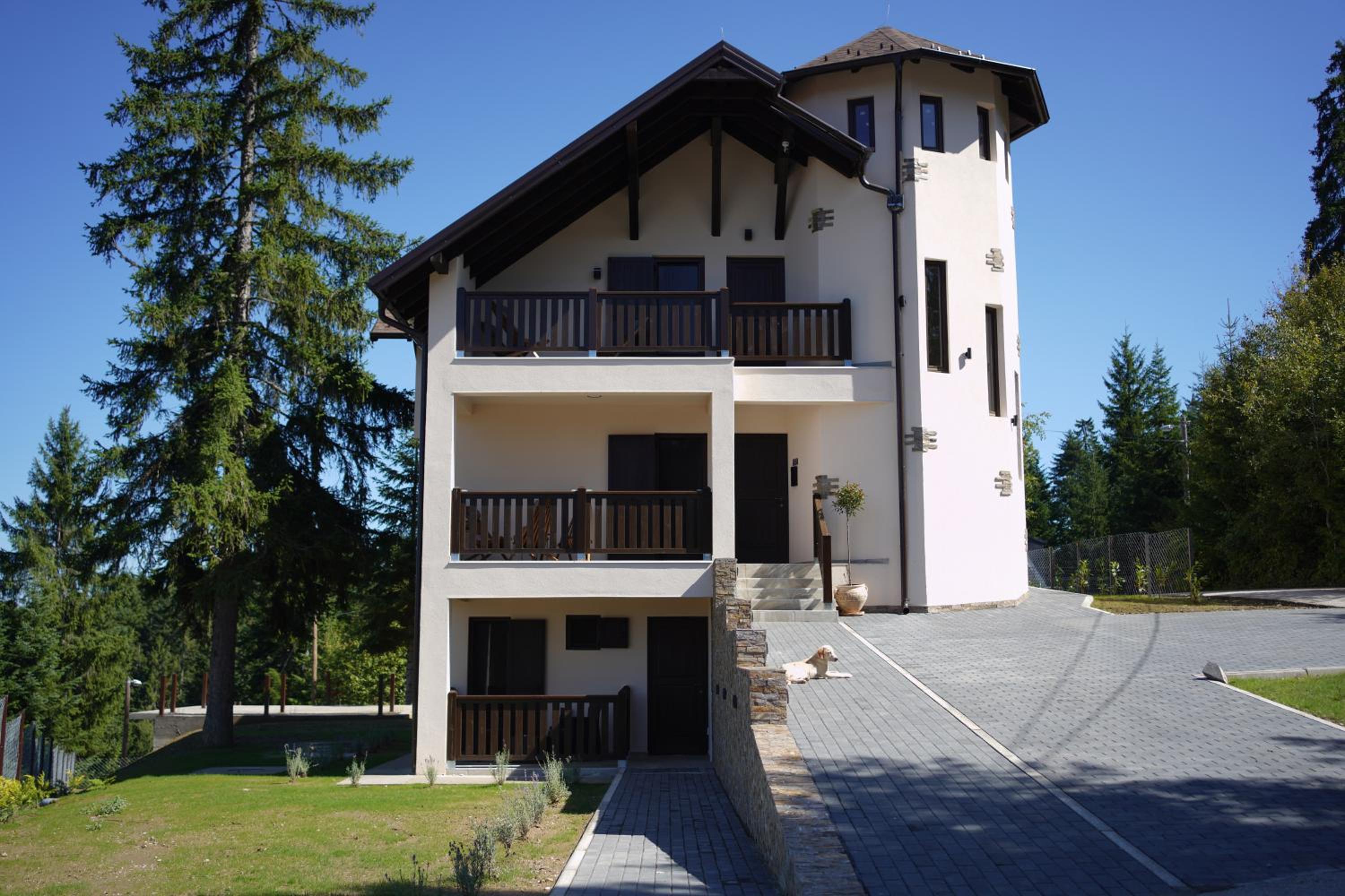 Star Hill Apartments