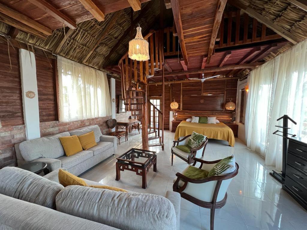 Casa Iguana hotel boutique view 3