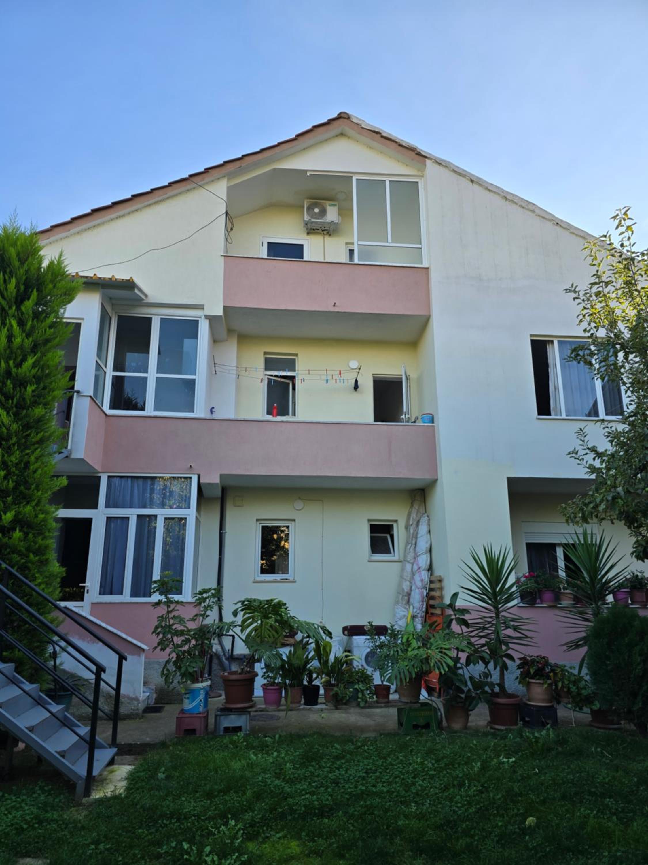 Vila Blaceri