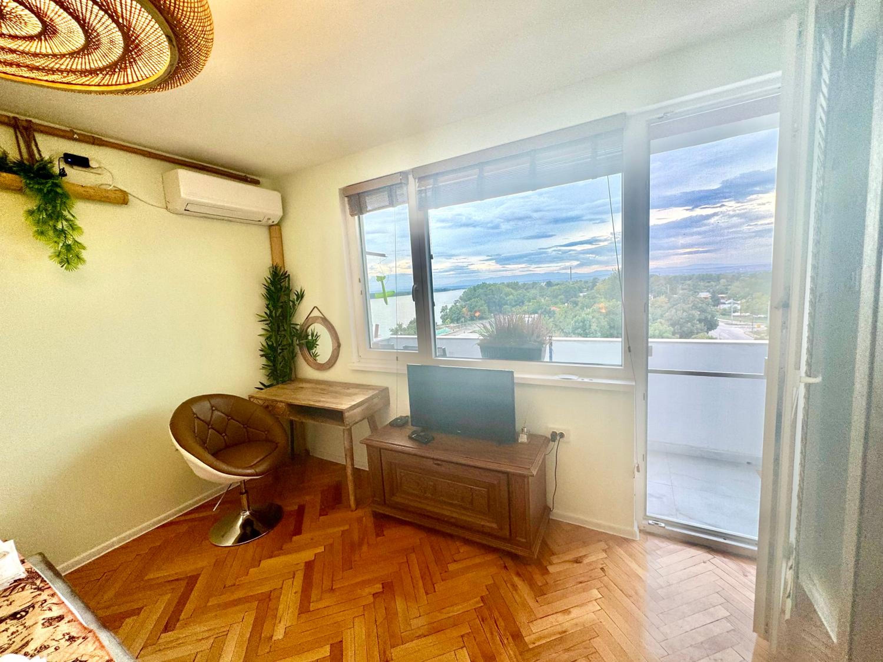 Bamboo tree Apartment