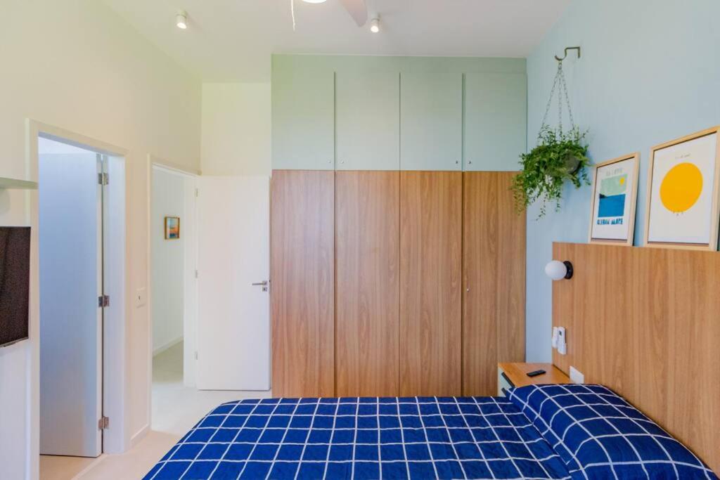 Apartamento com vaga no Arpoador